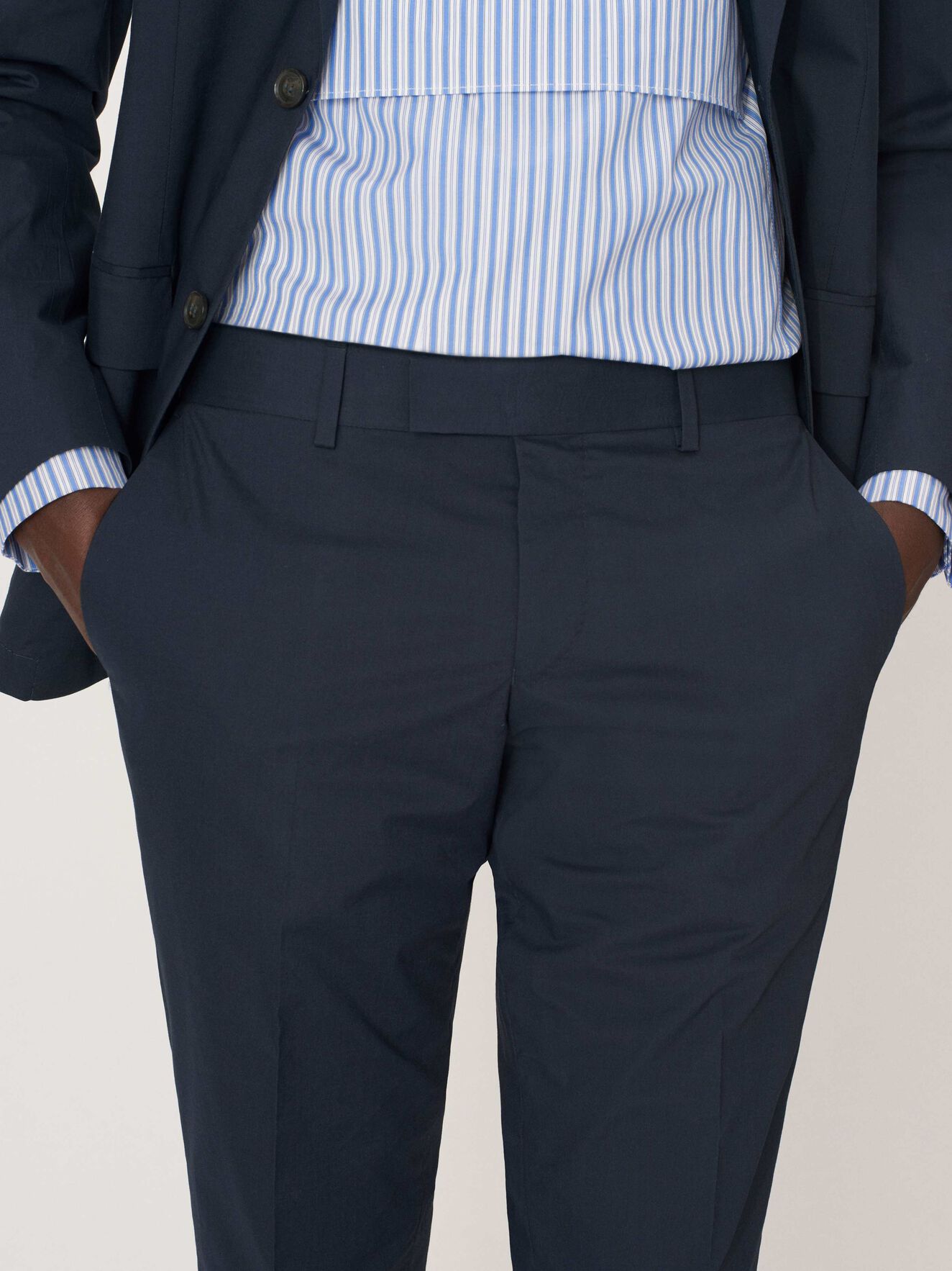 Tordon Trousers in Midnight blue from Tiger of Sweden Tordon Trousers in Midnight blue from Tiger of Sweden