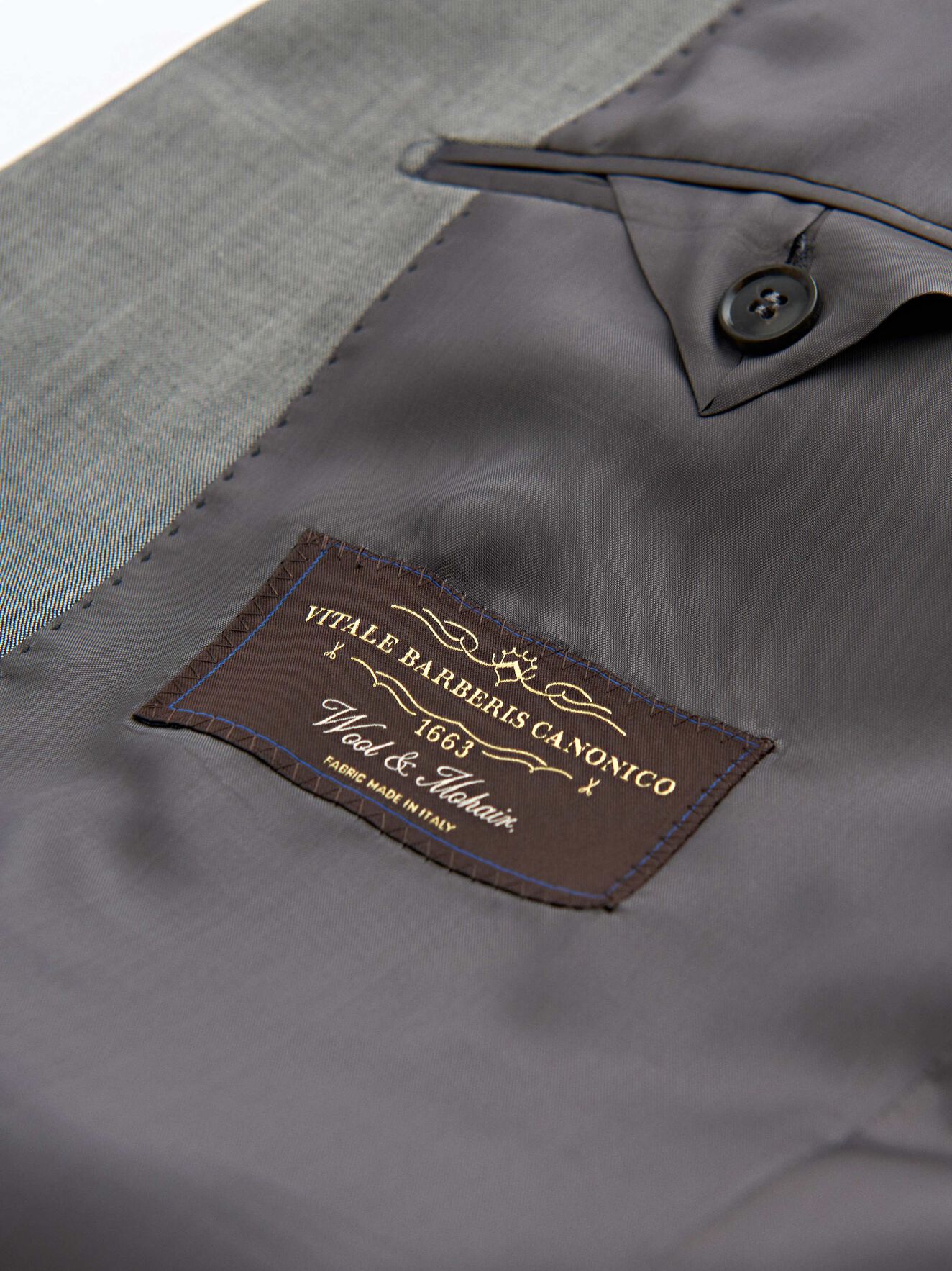 Jamonte Blazer in Light grey melange from Tiger of Sweden Jamonte Blazer in Light grey melange from Tiger of Sweden