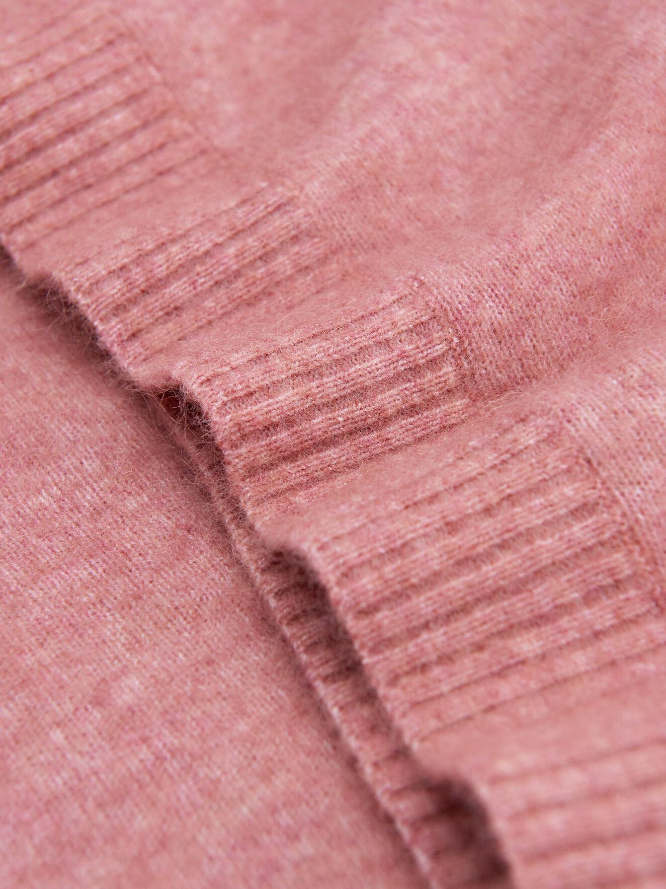 Gwynn Pullover in Pale Mauve from Tiger of Sweden Gwynn Pullover in Pale Mauve from Tiger of Sweden