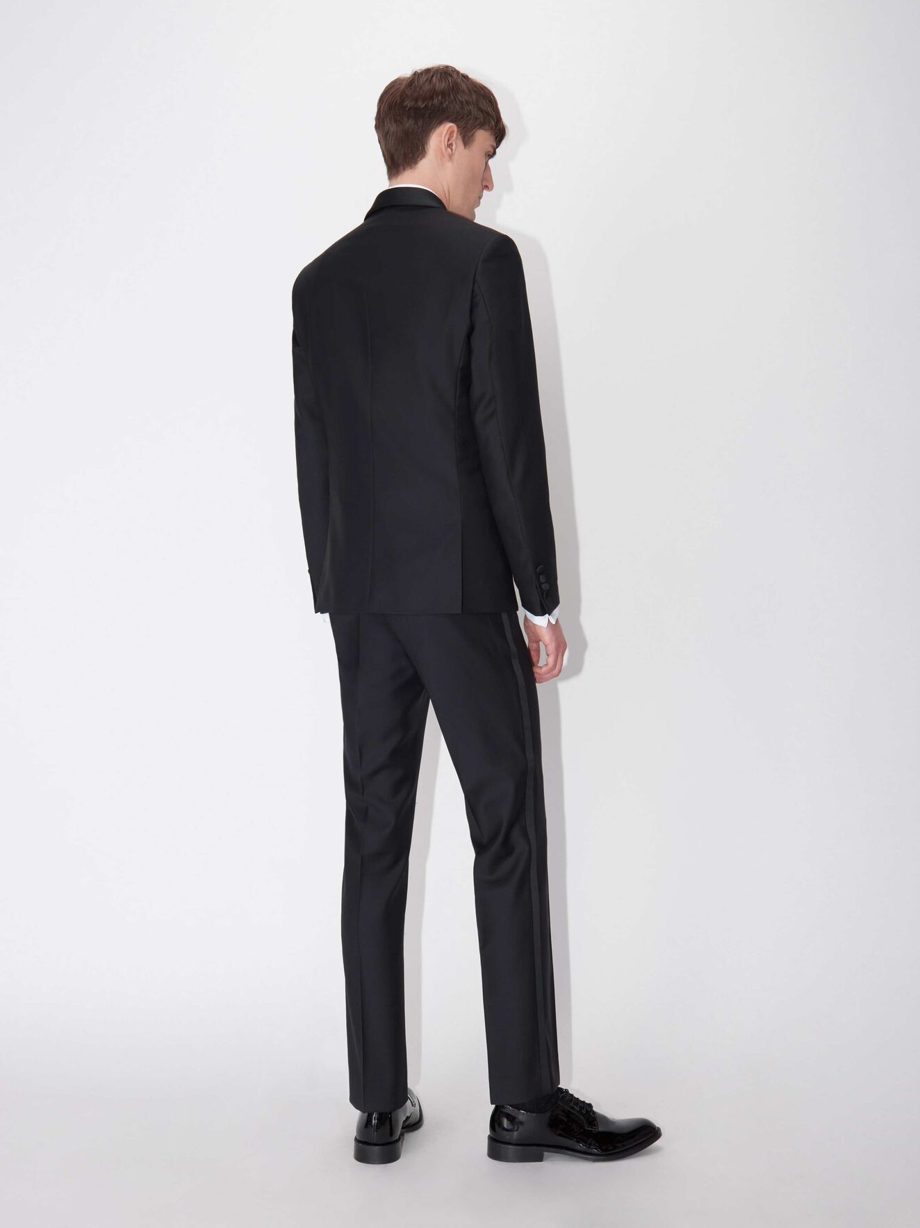 Jinatra Blazer (Short Size) in Black from Tiger of Sweden Jinatra Blazer (Short Size) in Black from Tiger of Sweden