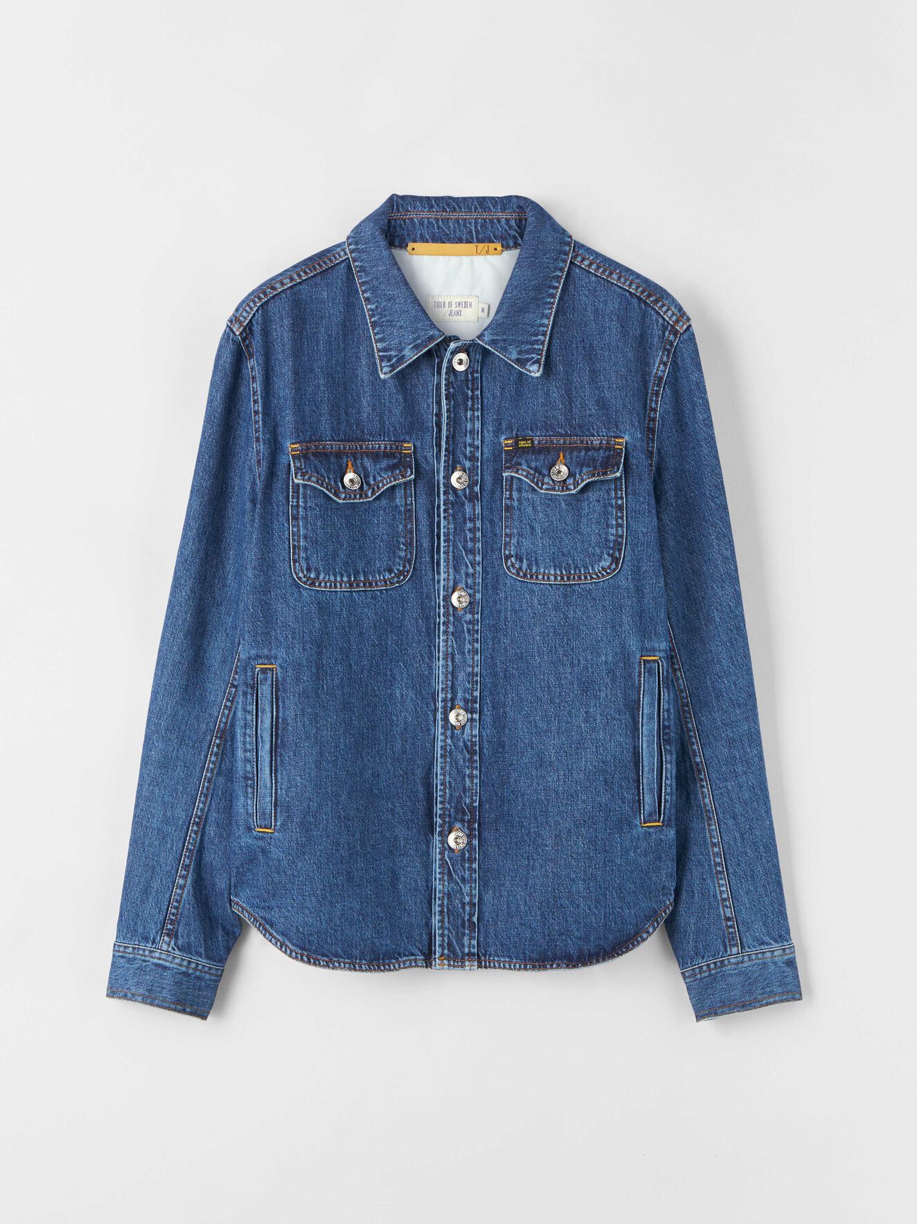 Get Jacke in Midnight blue from Tiger of Sweden Get Jacke in Midnight blue from Tiger of Sweden