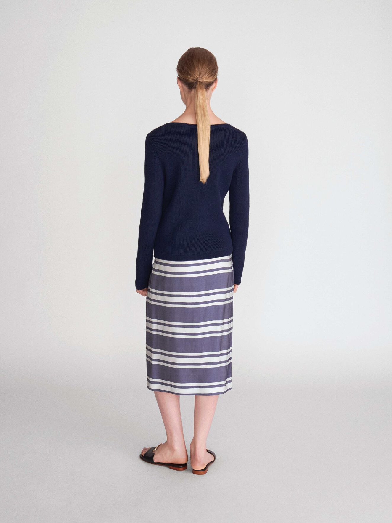 Tanako Pullover in Blue from Tiger of Sweden Tanako Pullover in Blue from Tiger of Sweden