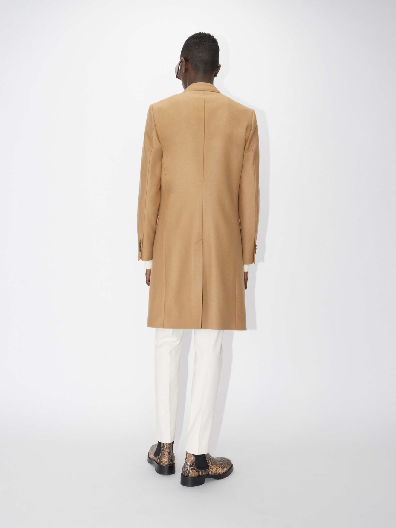 Seder Coat in Sand Papir from Tiger of Sweden Seder Coat in Sand Papir from Tiger of Sweden
