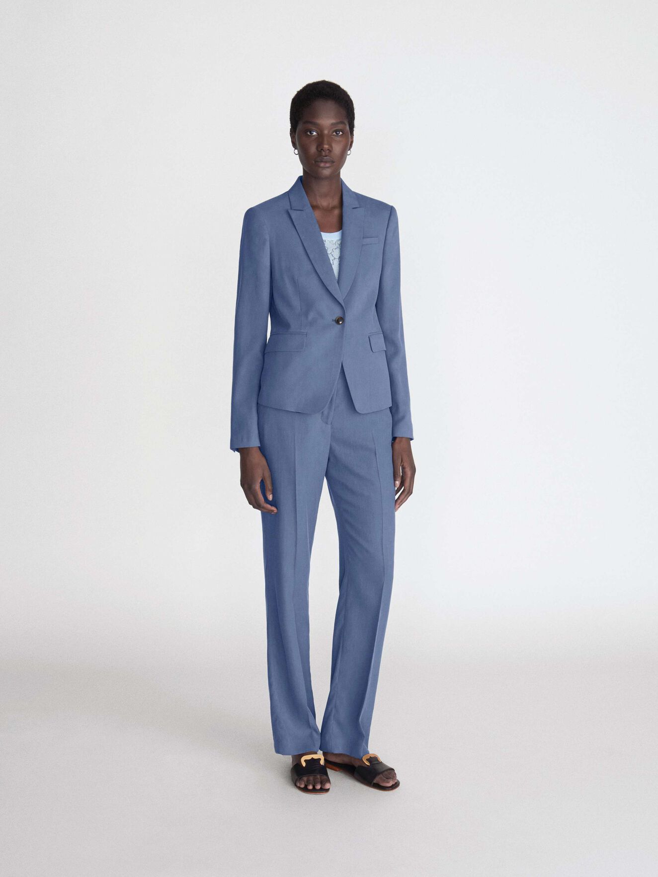 Tessan suit in from Tiger of Sweden Tessan suit in from Tiger of Sweden