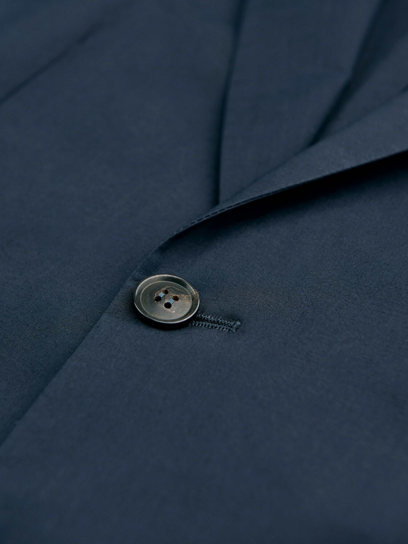 Jamonte Hl Blazer in Midnight blue from Tiger of Sweden Jamonte Hl Blazer in Midnight blue from Tiger of Sweden