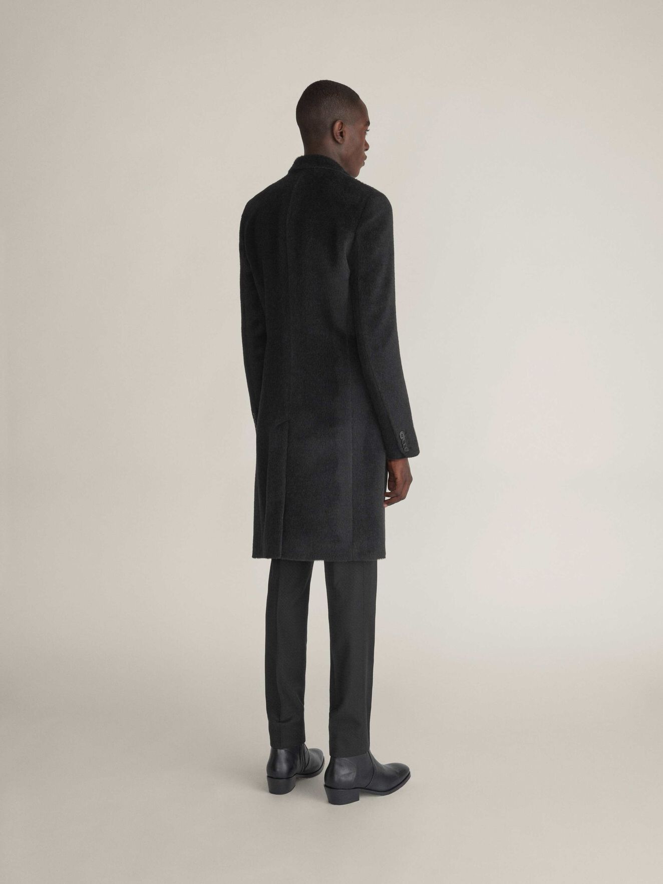 Casiliev Mantel in Black from Tiger of Sweden Casiliev Mantel in Black from Tiger of Sweden