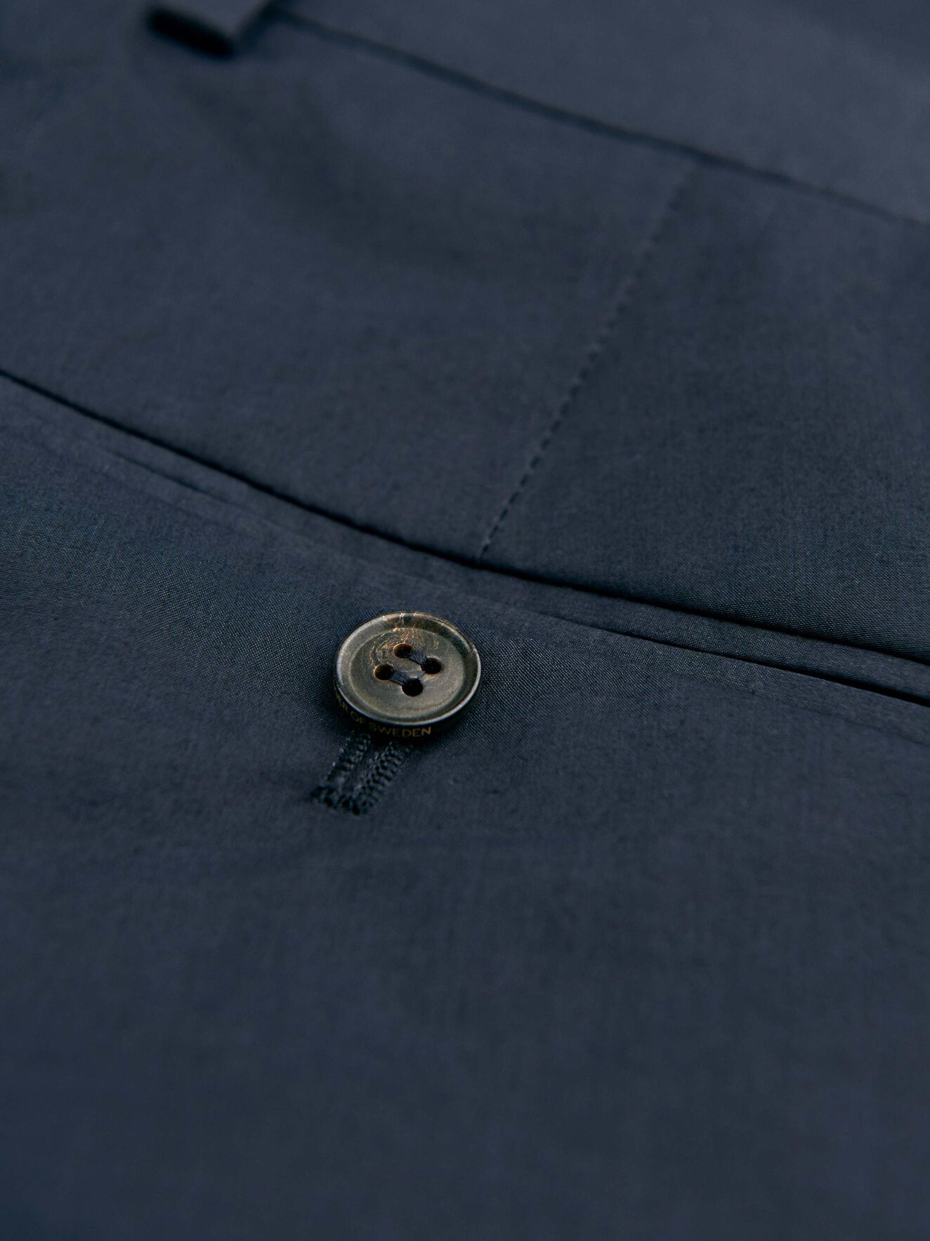 Tordon Trousers in Midnight blue from Tiger of Sweden Tordon Trousers in Midnight blue from Tiger of Sweden