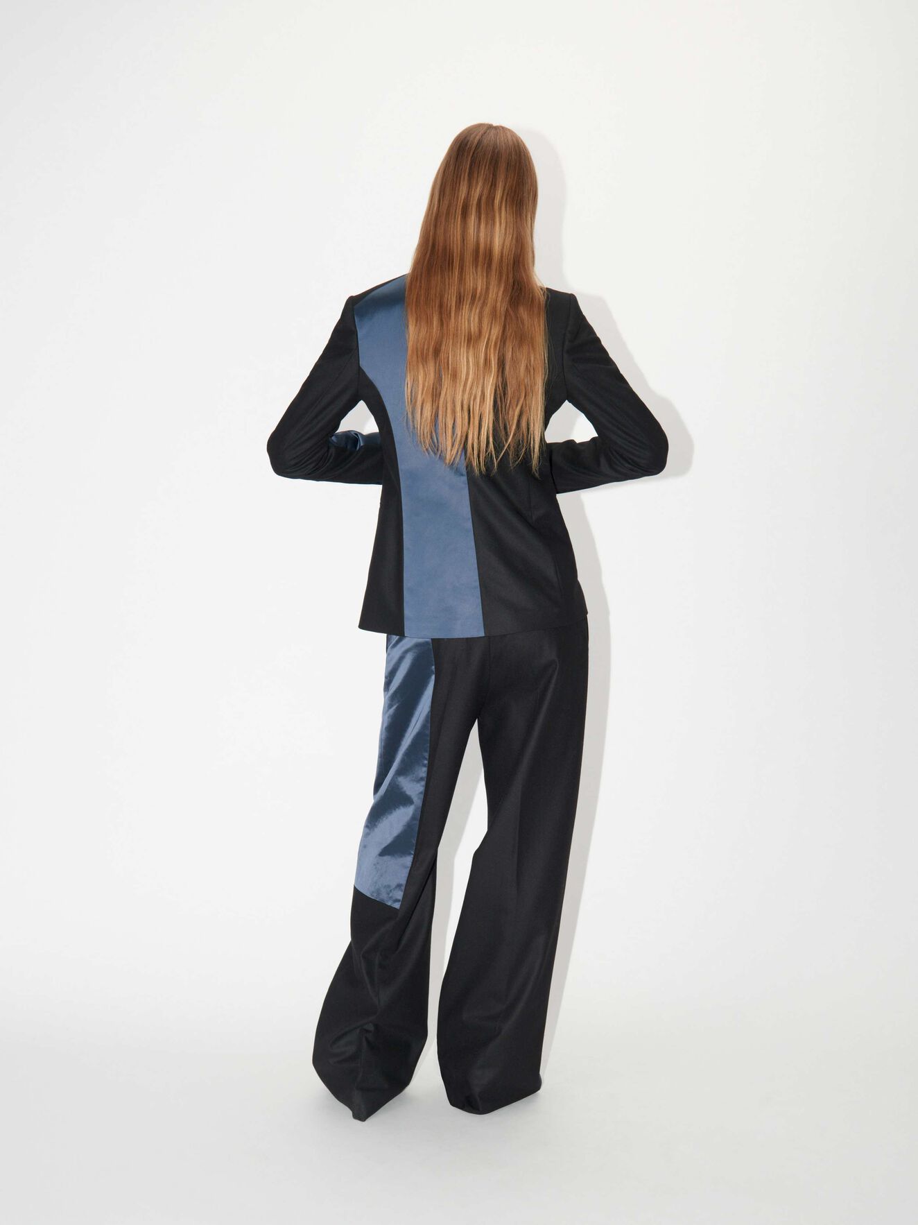 Andros Blazer in Light Ink from Tiger of Sweden Andros Blazer in Light Ink from Tiger of Sweden