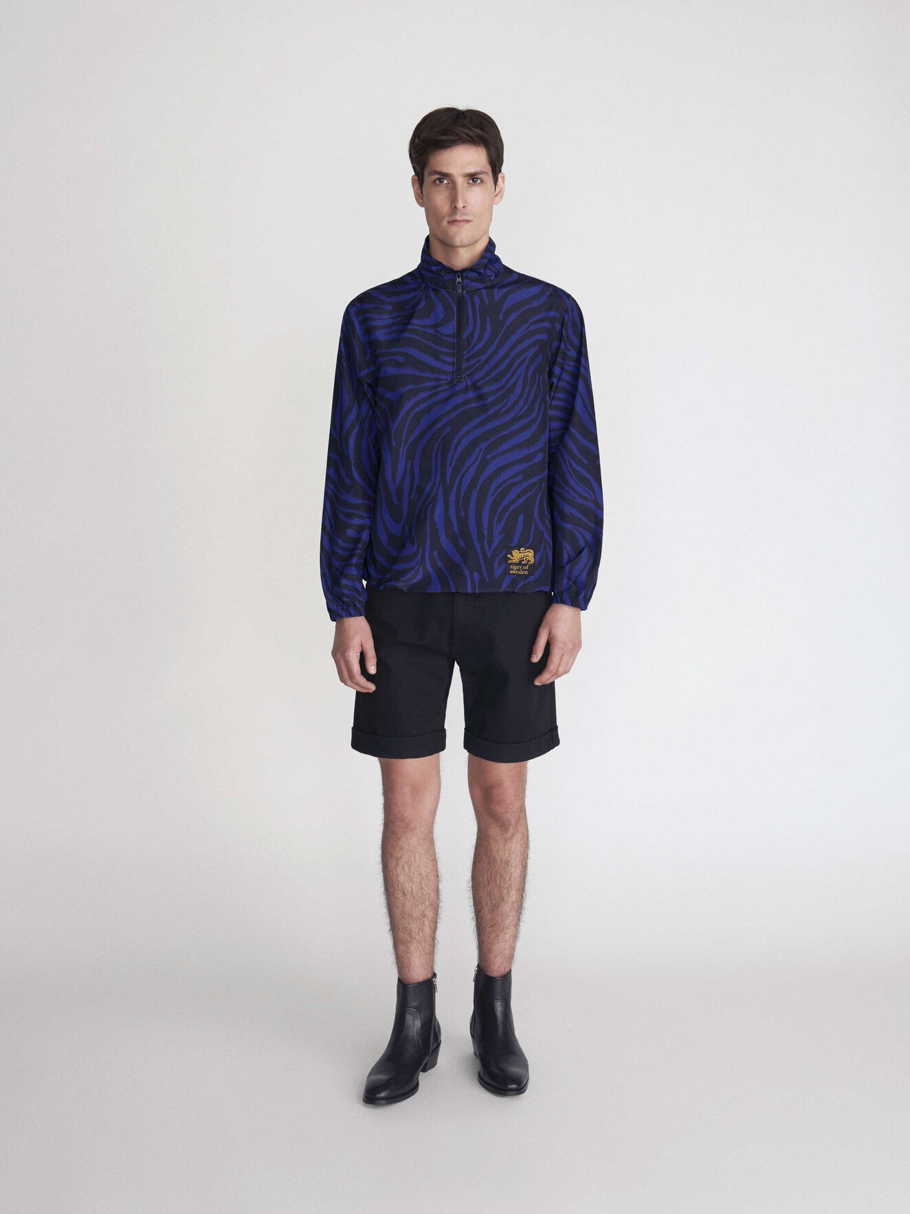 Eneberg T Jacke in Print from Tiger of Sweden Eneberg T Jacke in Print from Tiger of Sweden