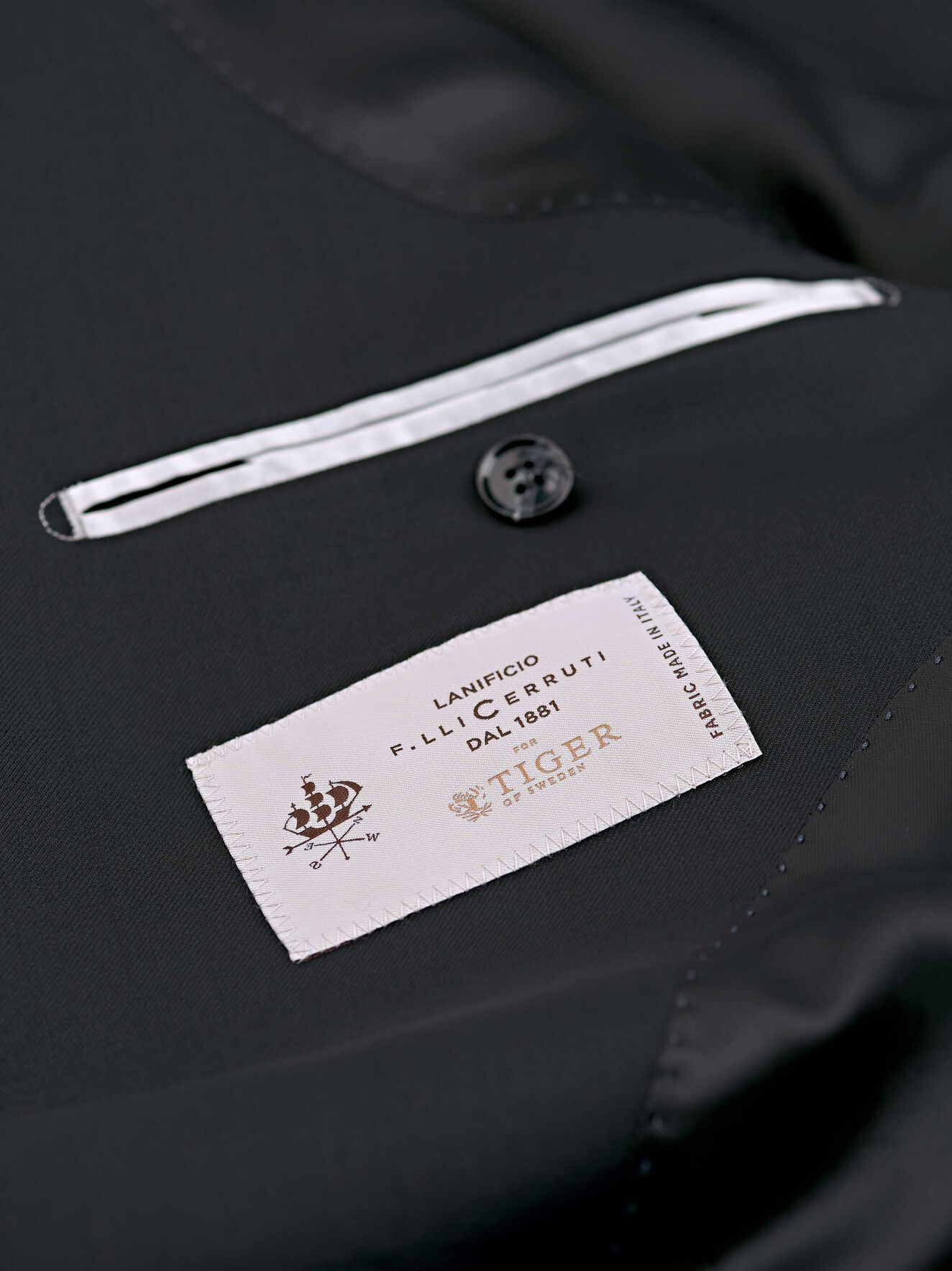 Jarrie Blazer in Black from Tiger of Sweden Jarrie Blazer in Black from Tiger of Sweden
