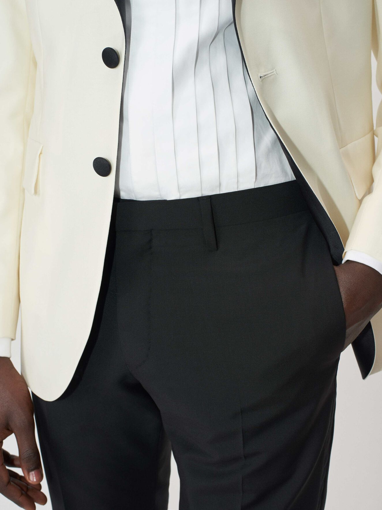 1903 Tuxedo Blazer in Pure white from Tiger of Sweden 1903 Tuxedo Blazer in Pure white from Tiger of Sweden
