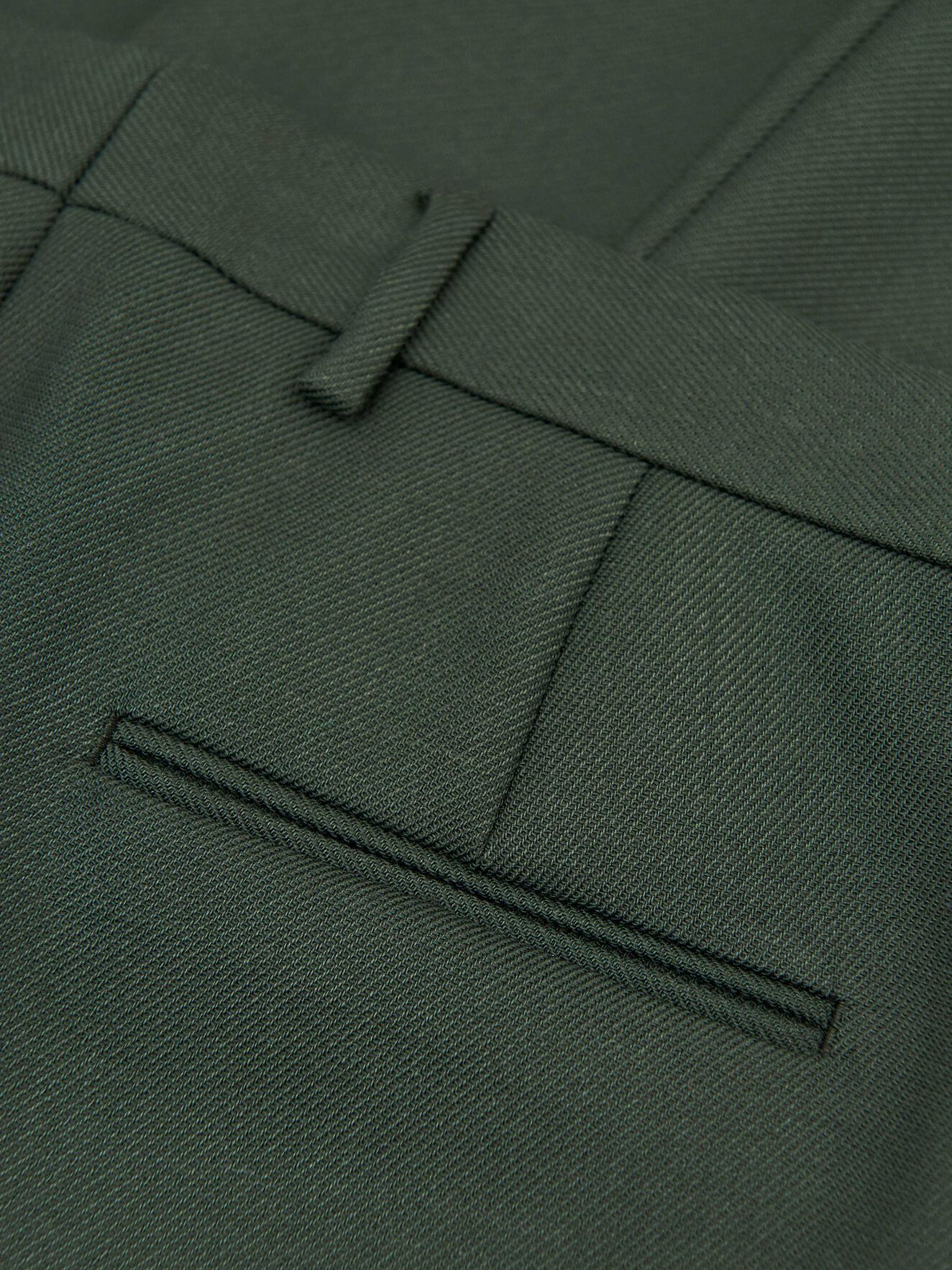 Verbena Trousers in Military from Tiger of Sweden Verbena Trousers in Military from Tiger of Sweden