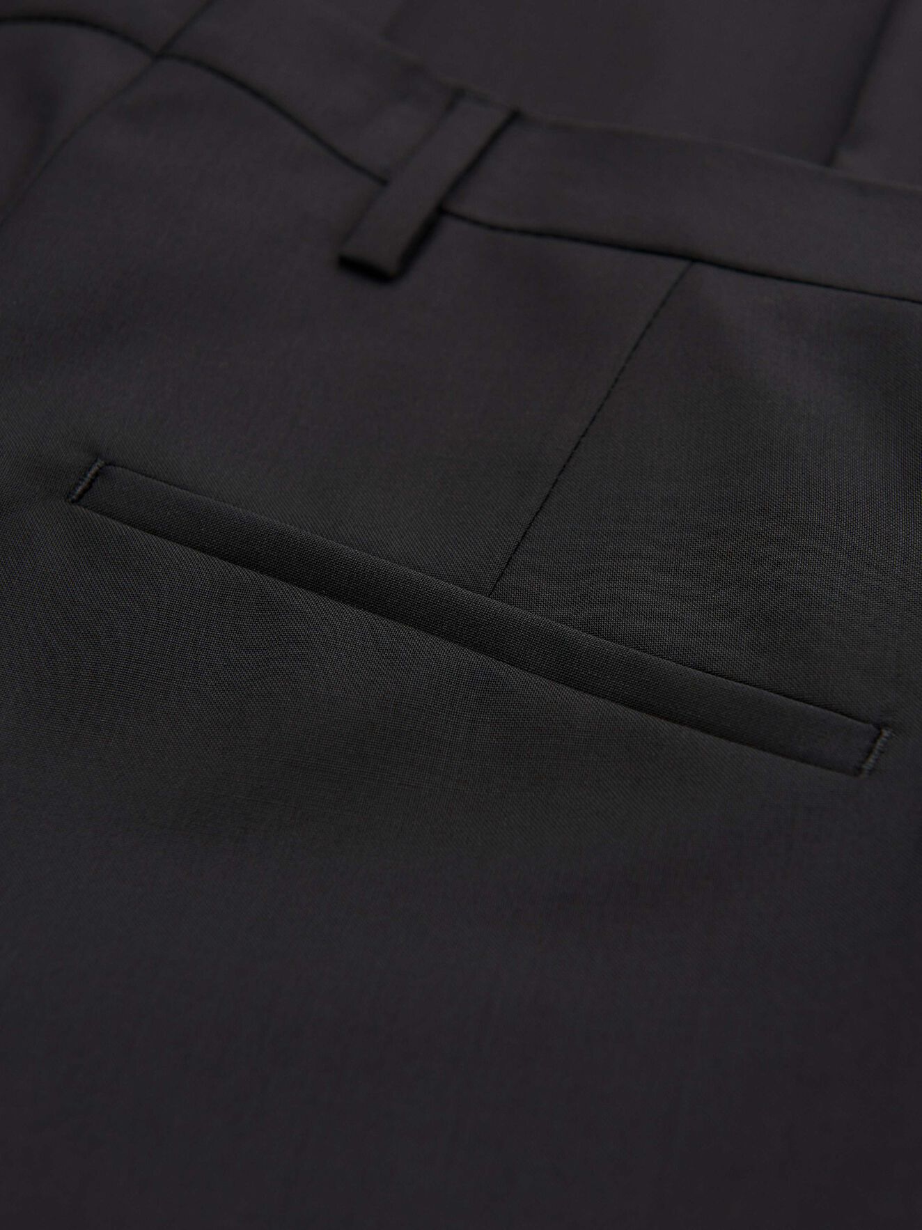 Thulin Trousers in Black from Tiger of Sweden Thulin Trousers in Black from Tiger of Sweden
