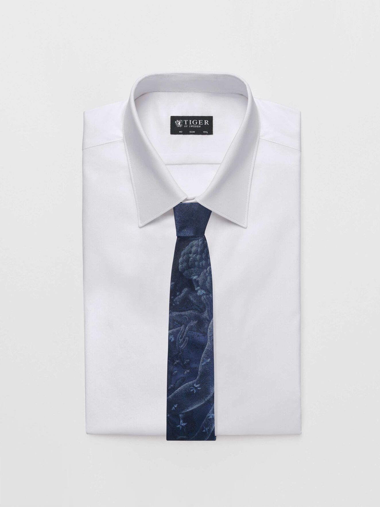 Thielska Tie in Light Ink from Tiger of Sweden Thielska Tie in Light Ink from Tiger of Sweden