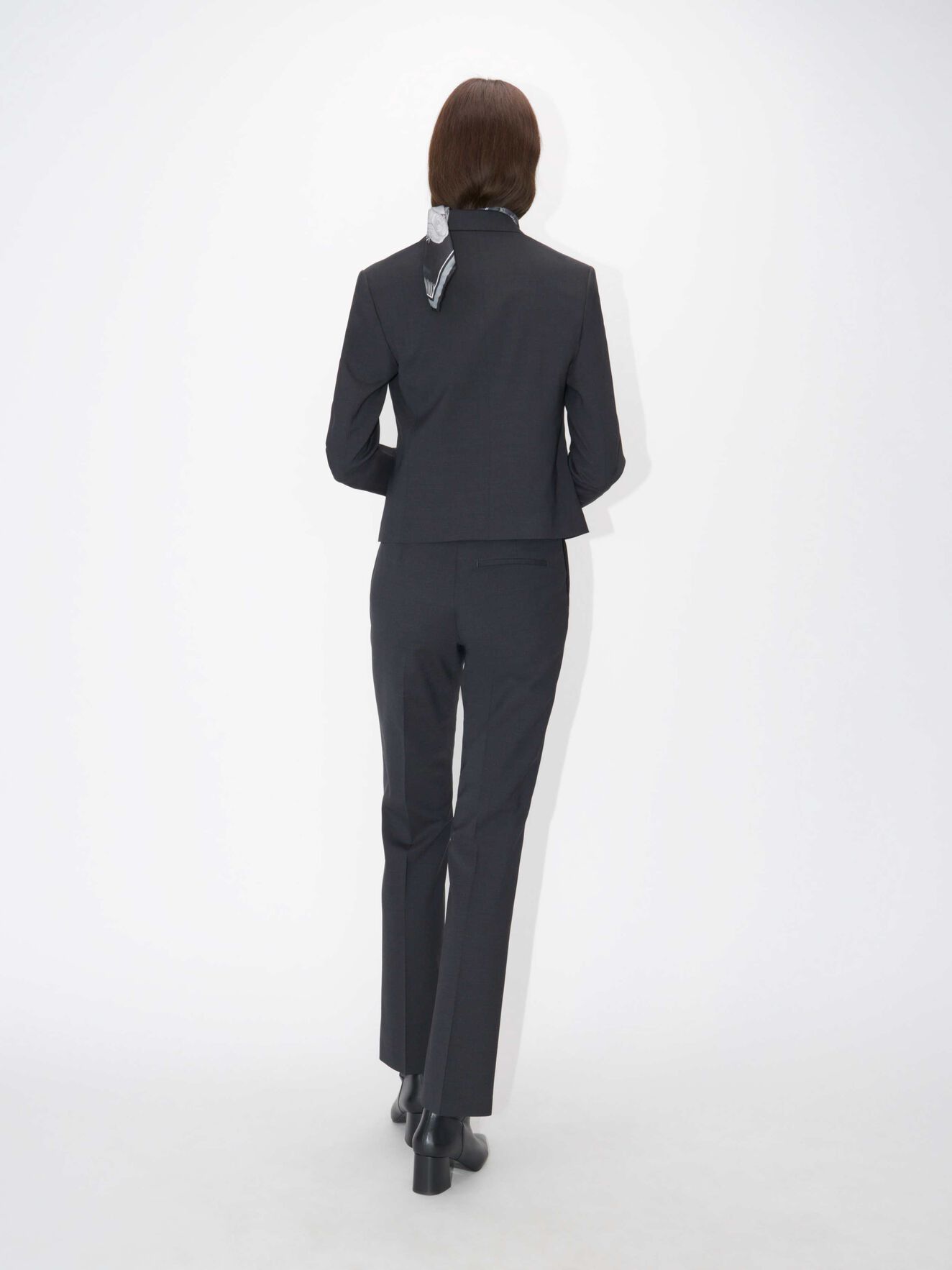 Blazer Tesse in Dark grey Mel from Tiger of Sweden Blazer Tesse in Dark grey Mel from Tiger of Sweden