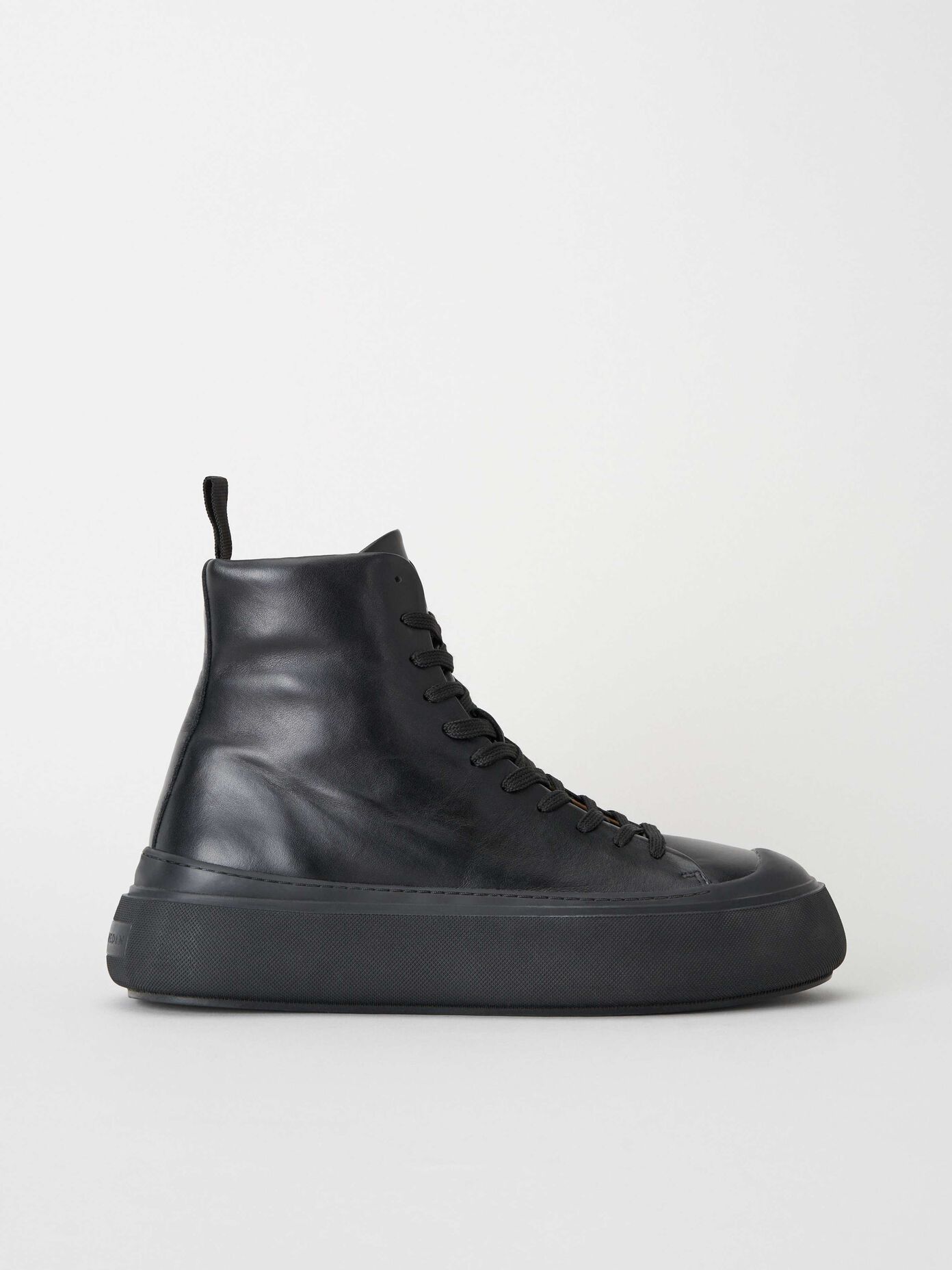 tiger of sweden trainers