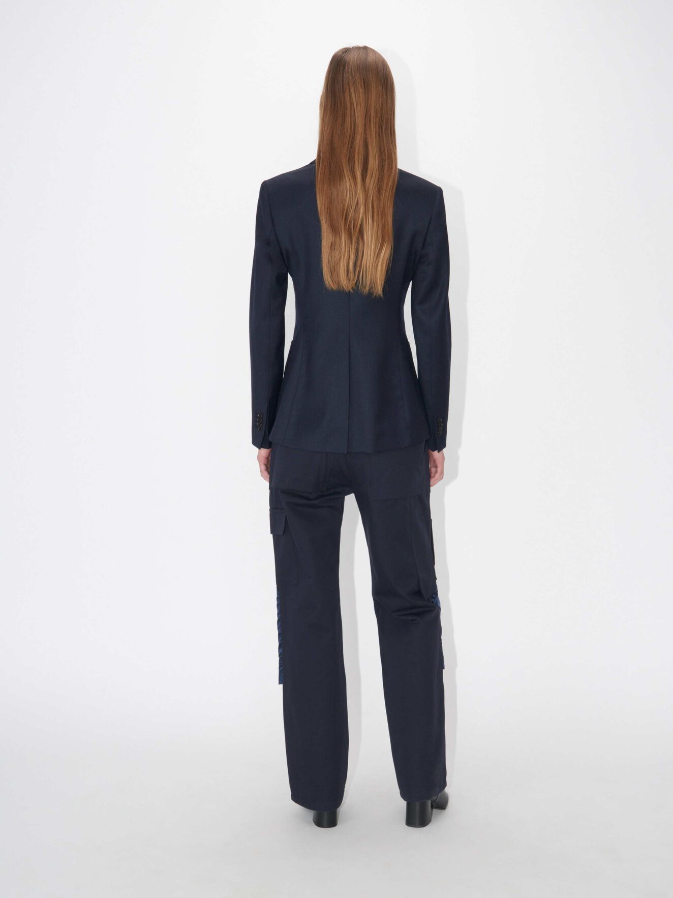 Lunaria Trousers in Midnight blue from Tiger of Sweden Lunaria Trousers in Midnight blue from Tiger of Sweden