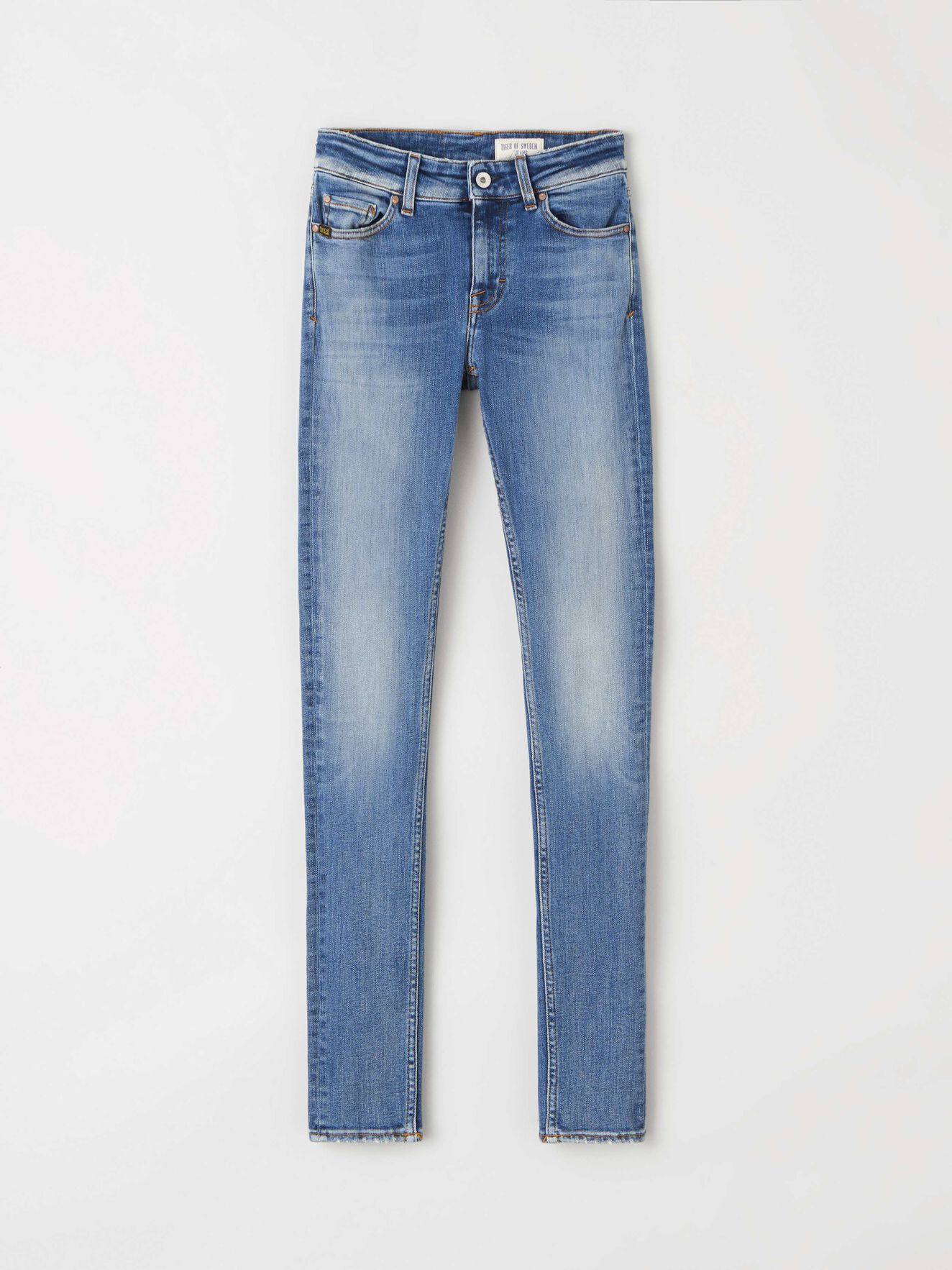 Slight Jeans in Dust blue from Tiger of Sweden Slight Jeans in Dust blue from Tiger of Sweden