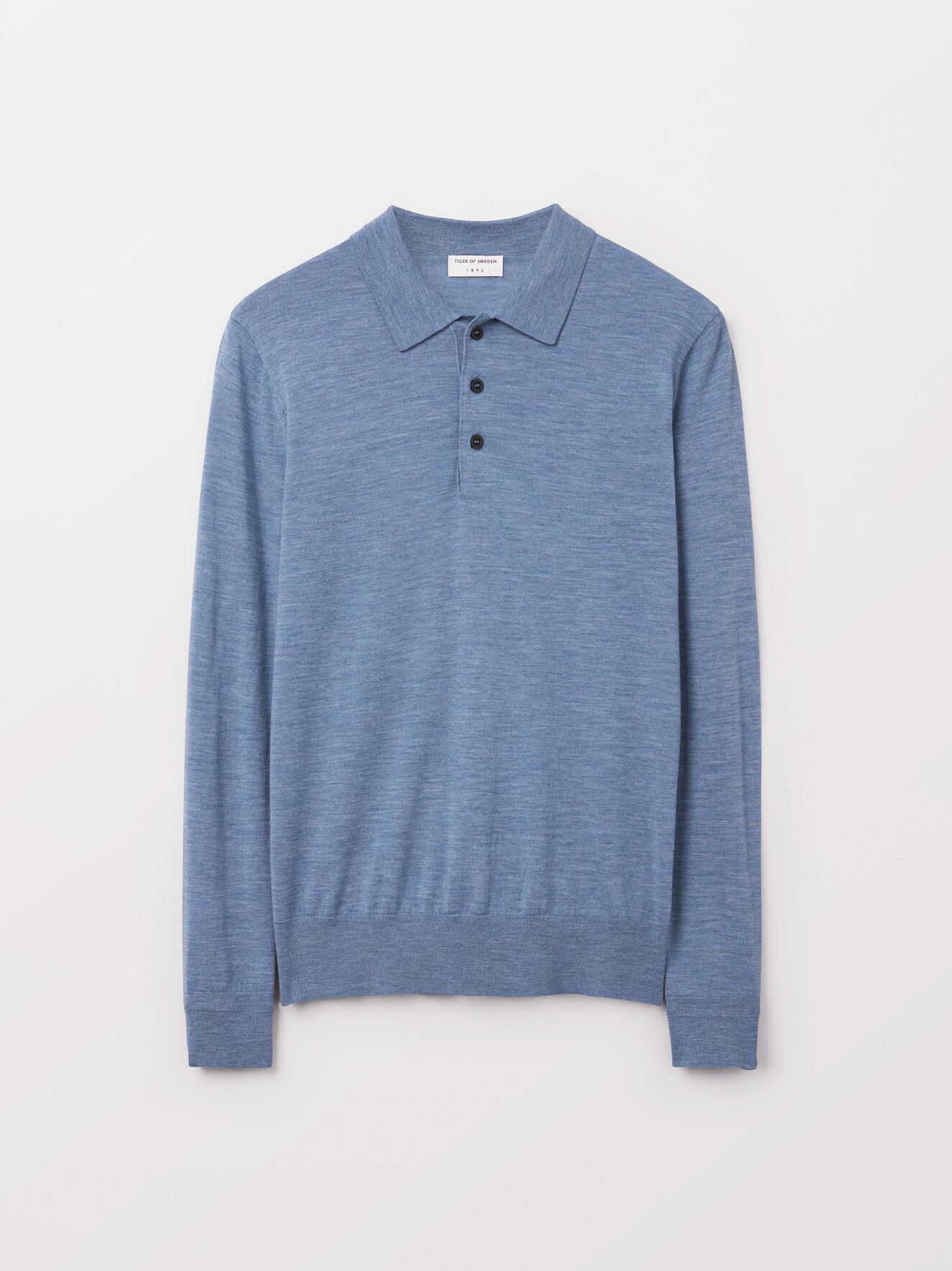 Newton Pullover in Soft blue from Tiger of Sweden Newton Pullover in Soft blue from Tiger of Sweden