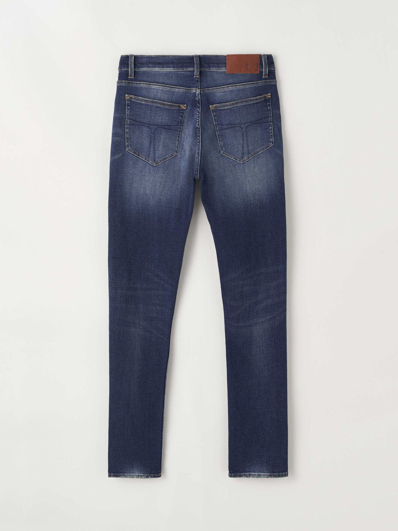 Evolve Jeans in Midnight blue from Tiger of Sweden Evolve Jeans in Midnight blue from Tiger of Sweden