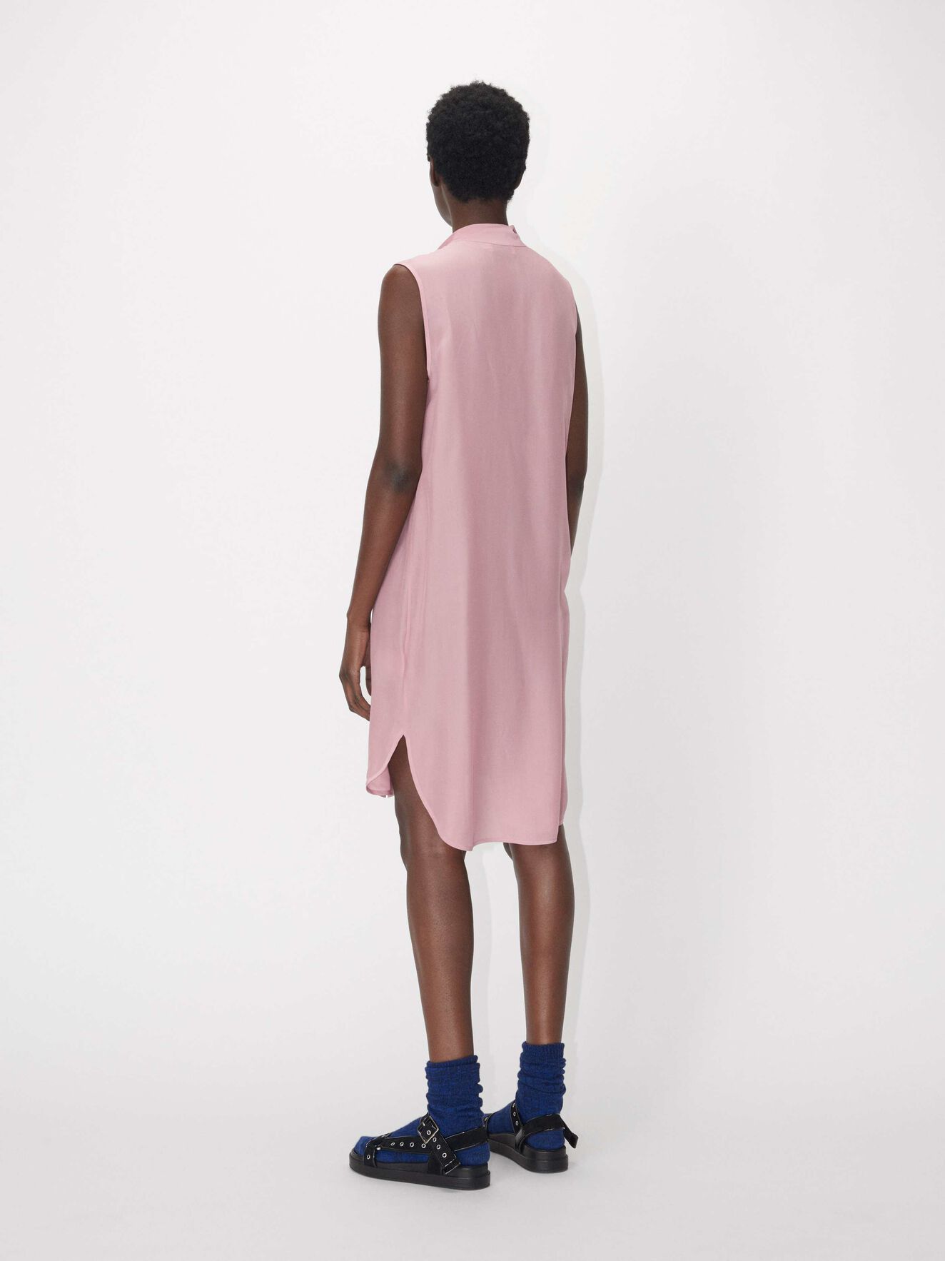 Saarburg Dress in Gents Pink from Tiger of Sweden Saarburg Dress in Gents Pink from Tiger of Sweden