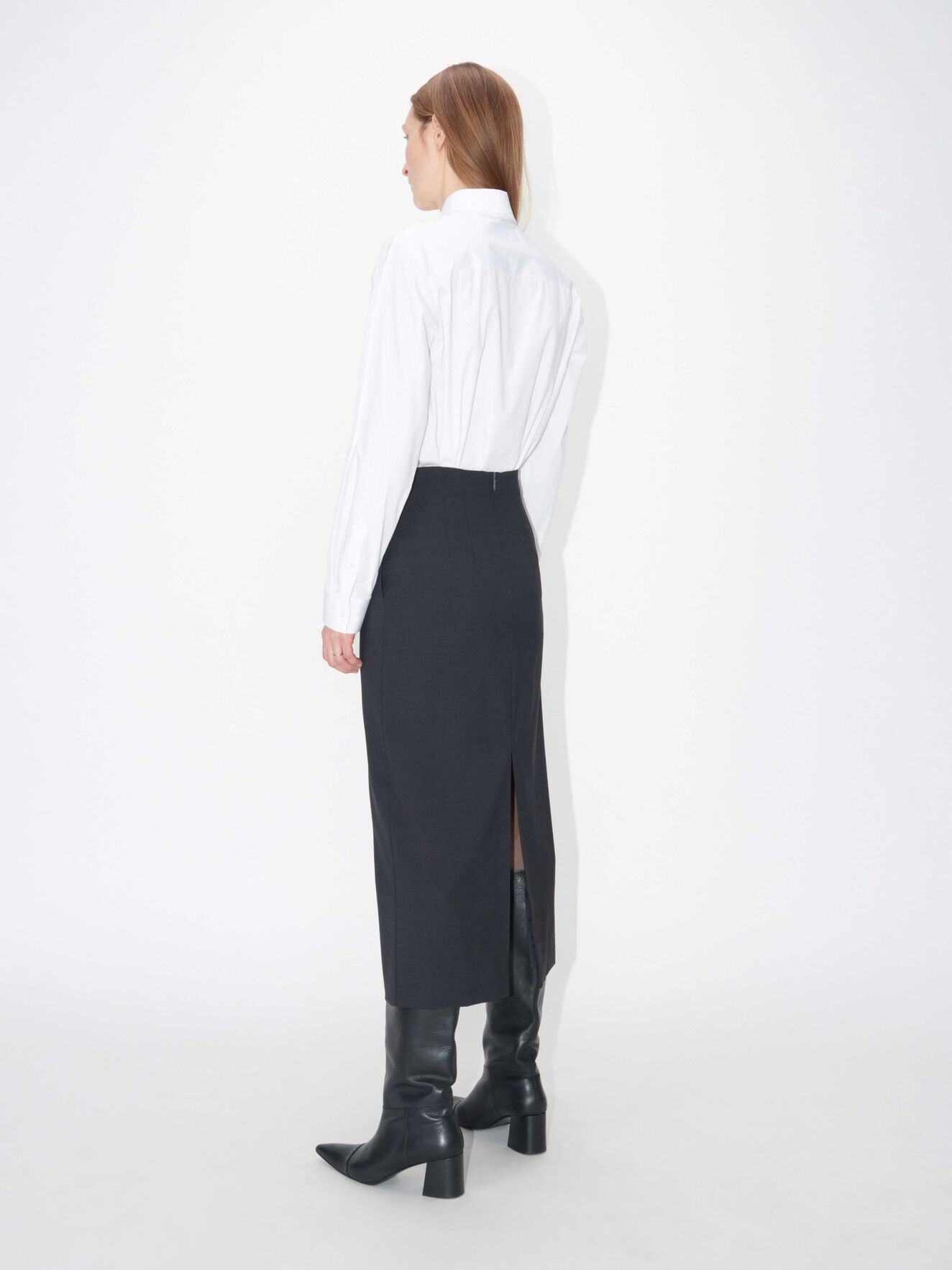 Chemise Reseda in Pure white from Tiger of Sweden Chemise Reseda in Pure white from Tiger of Sweden