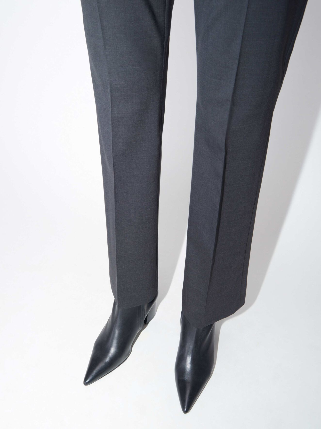Pansie Trousers in Dark grey Mel from Tiger of Sweden Pansie Trousers in Dark grey Mel from Tiger of Sweden