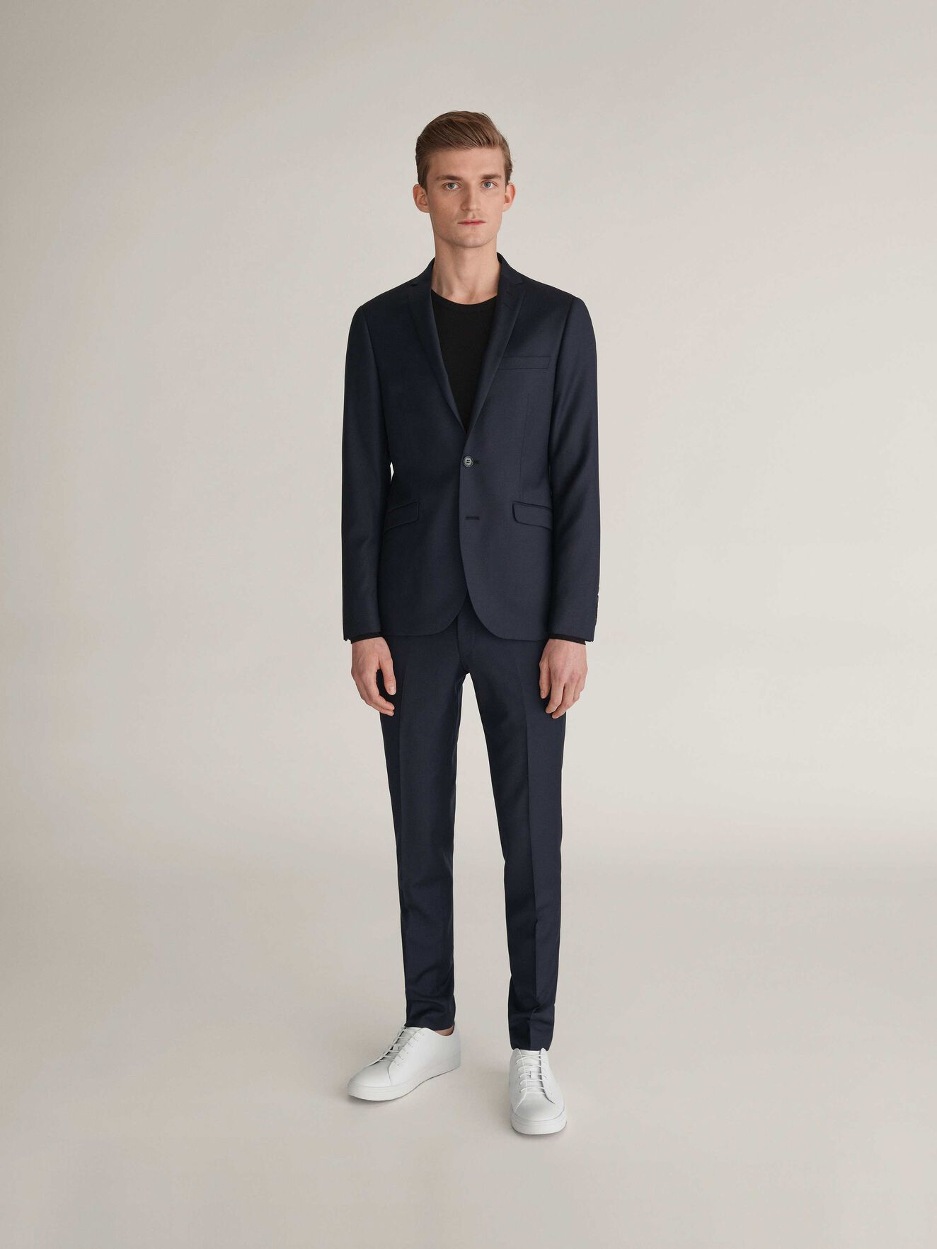 Jarrie Suit in from Tiger of Sweden Jarrie Suit in from Tiger of Sweden