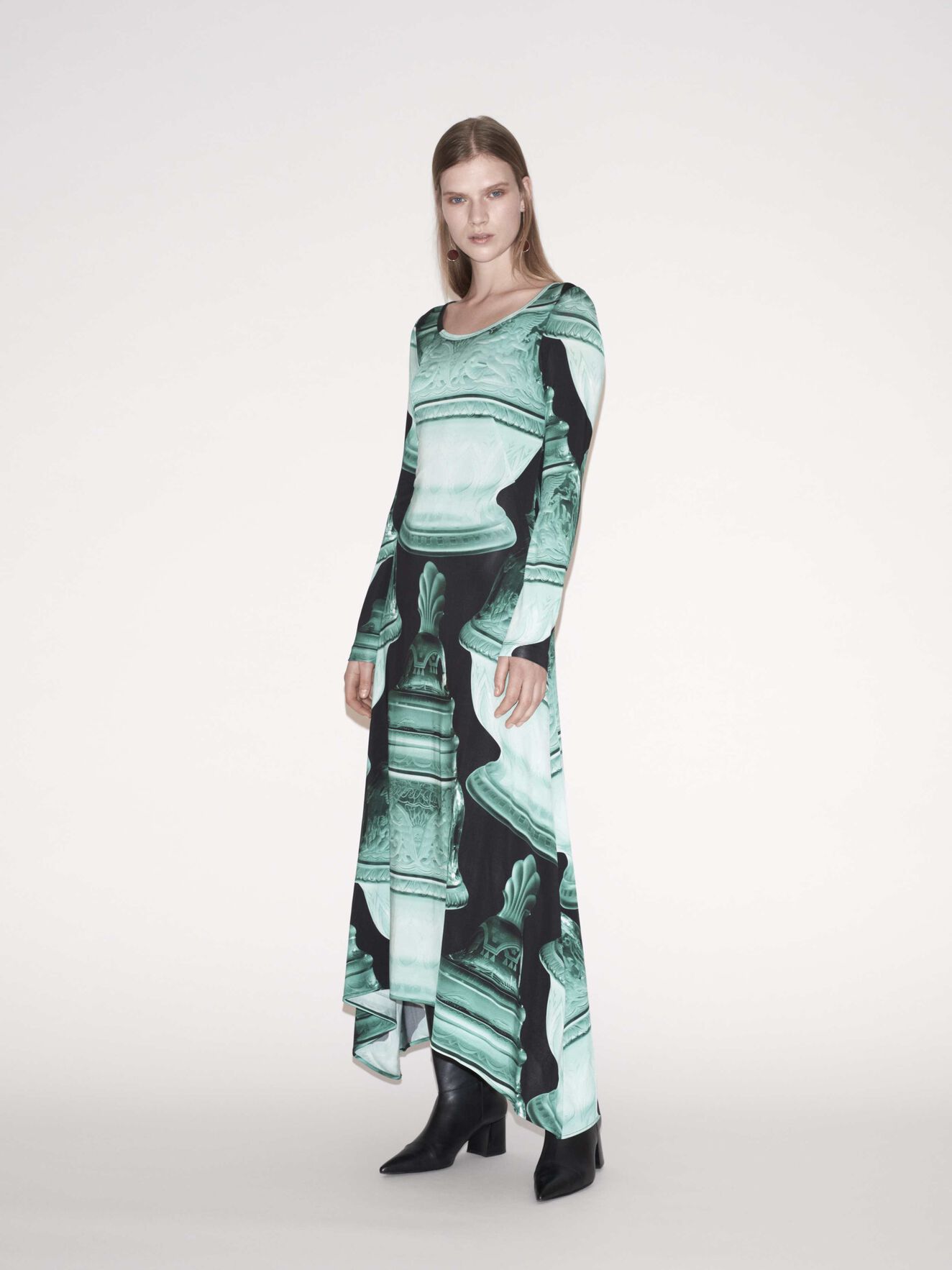 FW19 in from Tiger of Sweden FW19 in from Tiger of Sweden