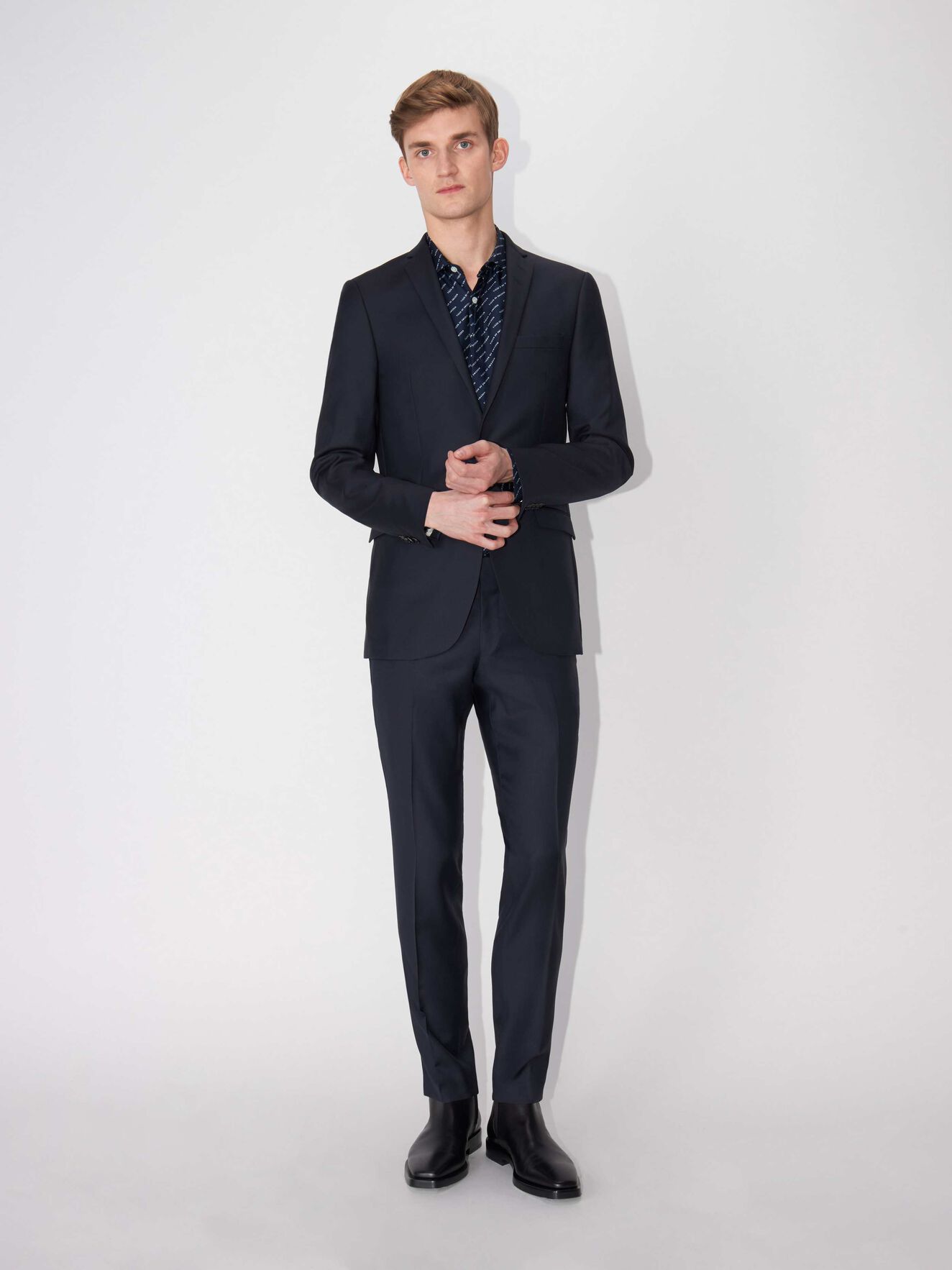 Jarrie Suit in from Tiger of Sweden Jarrie Suit in from Tiger of Sweden