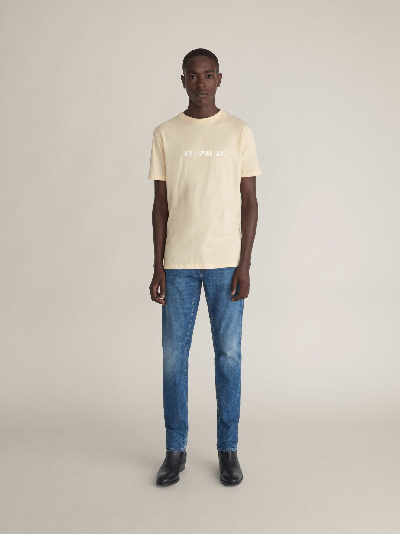 Fleek T-Shirt in Curd from Tiger of Sweden Fleek T-Shirt in Curd from Tiger of Sweden