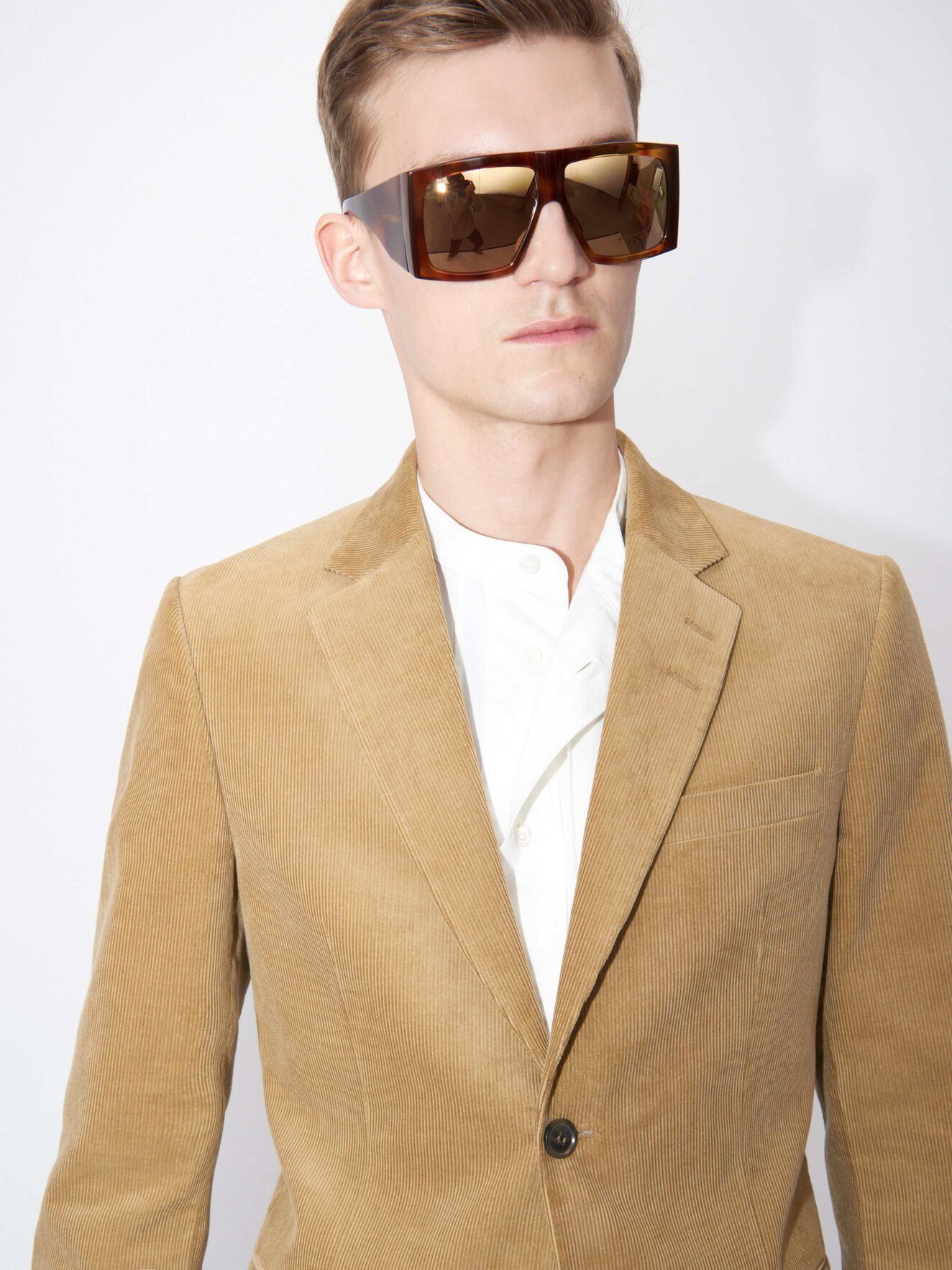 Jamonte Blazer in Dark Sand from Tiger of Sweden Jamonte Blazer in Dark Sand from Tiger of Sweden