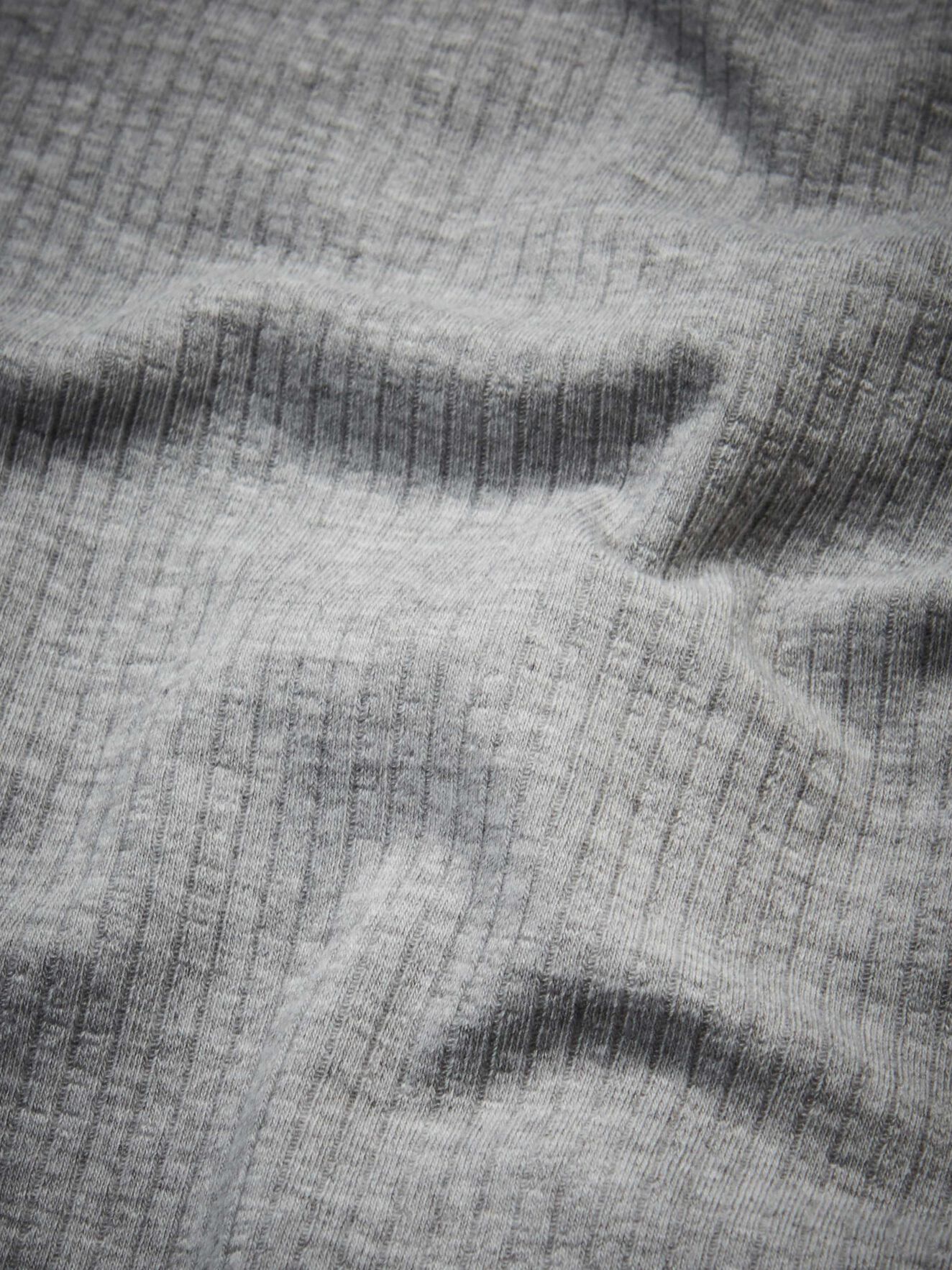 Violent T-Shirt in Med Grey Mel from Tiger of Sweden Violent T-Shirt in Med Grey Mel from Tiger of Sweden