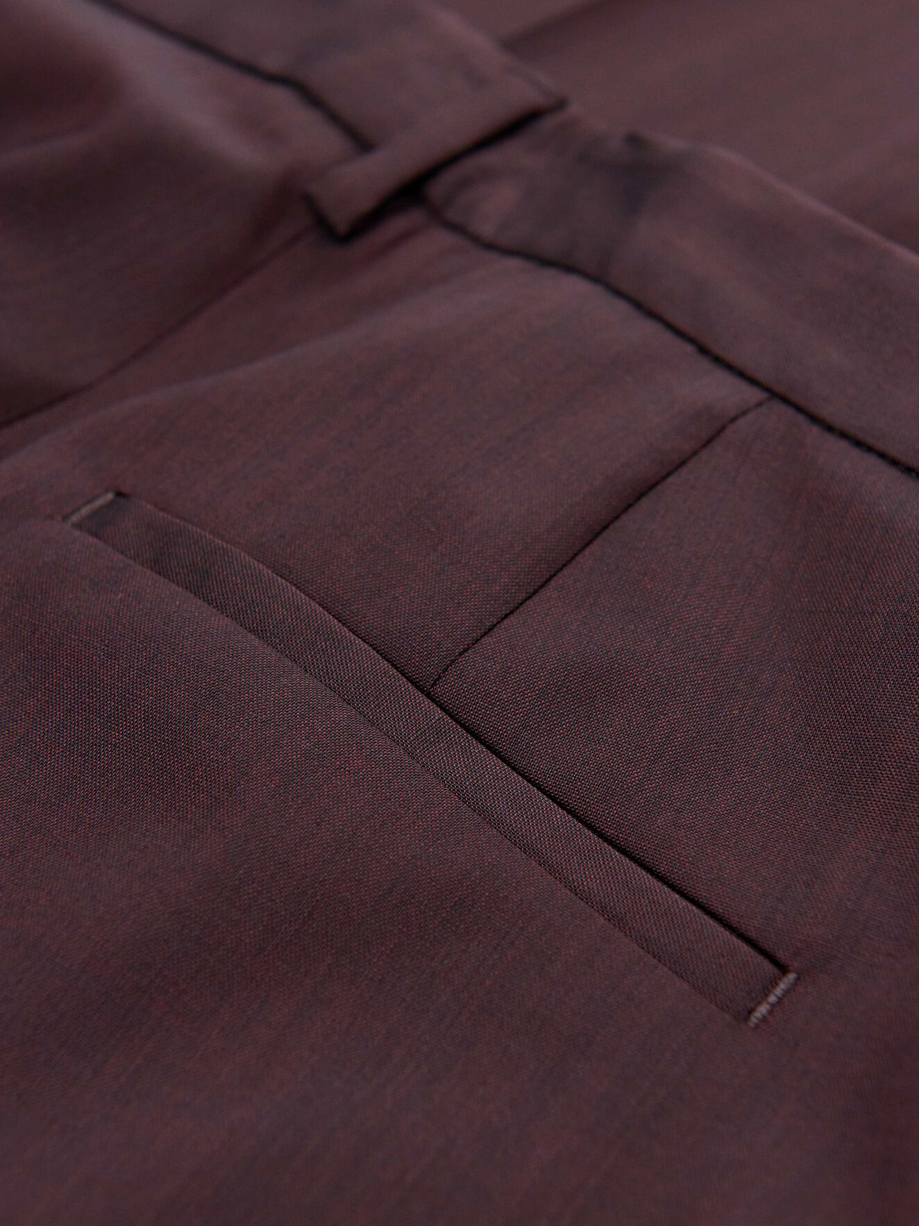 Pantalon Pansie in Wine from Tiger of Sweden Pantalon Pansie in Wine from Tiger of Sweden