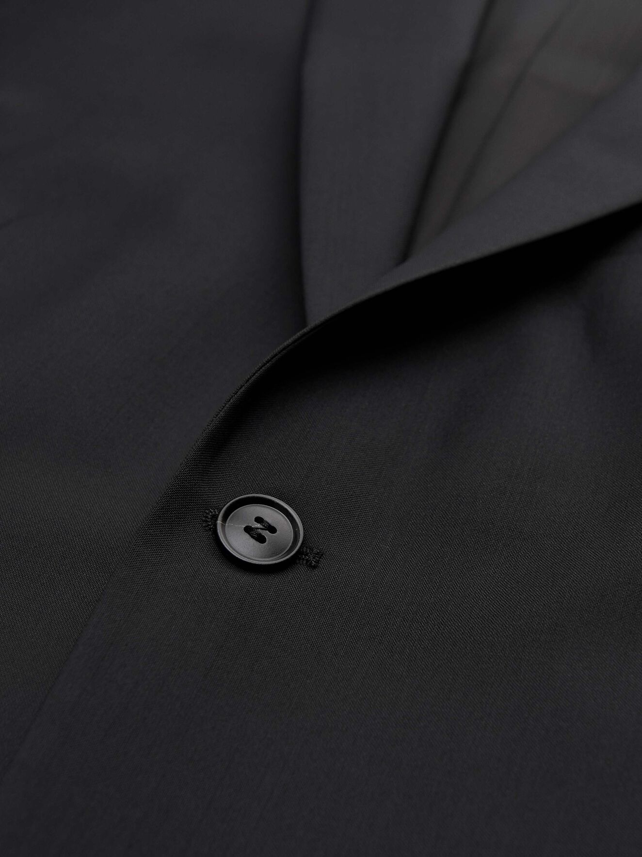 2018 Blazer in Black from Tiger of Sweden 2018 Blazer in Black from Tiger of Sweden