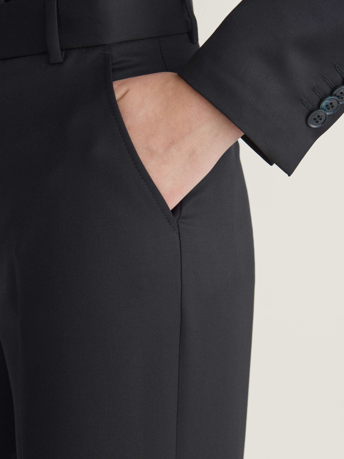 Seanessa 2 Trousers in Black from Tiger of Sweden Seanessa 2 Trousers in Black from Tiger of Sweden