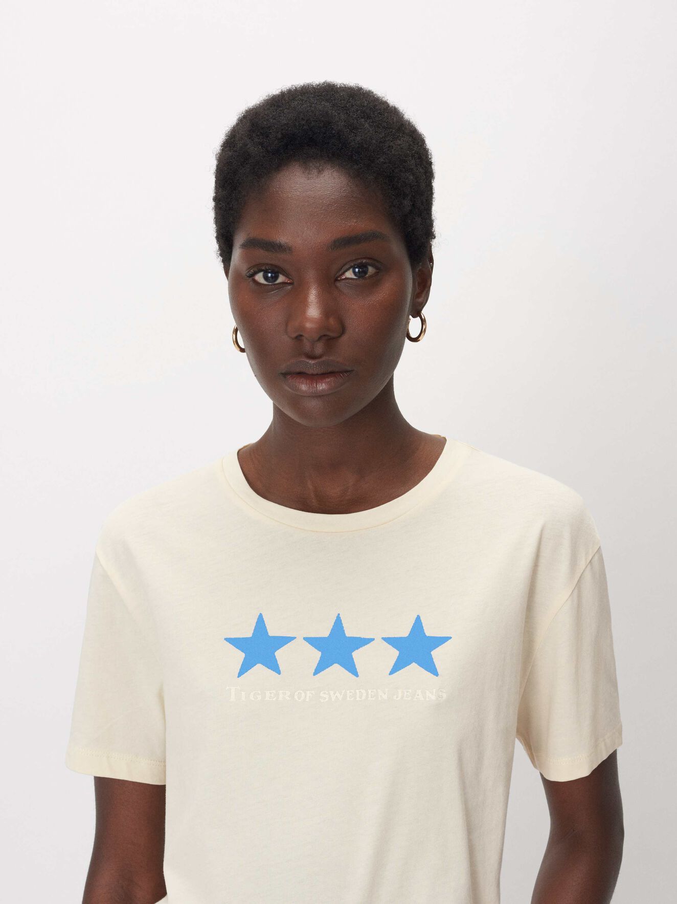 Dawn Pr T-Shirt in Birch Bark from Tiger of Sweden Dawn Pr T-Shirt in Birch Bark from Tiger of Sweden