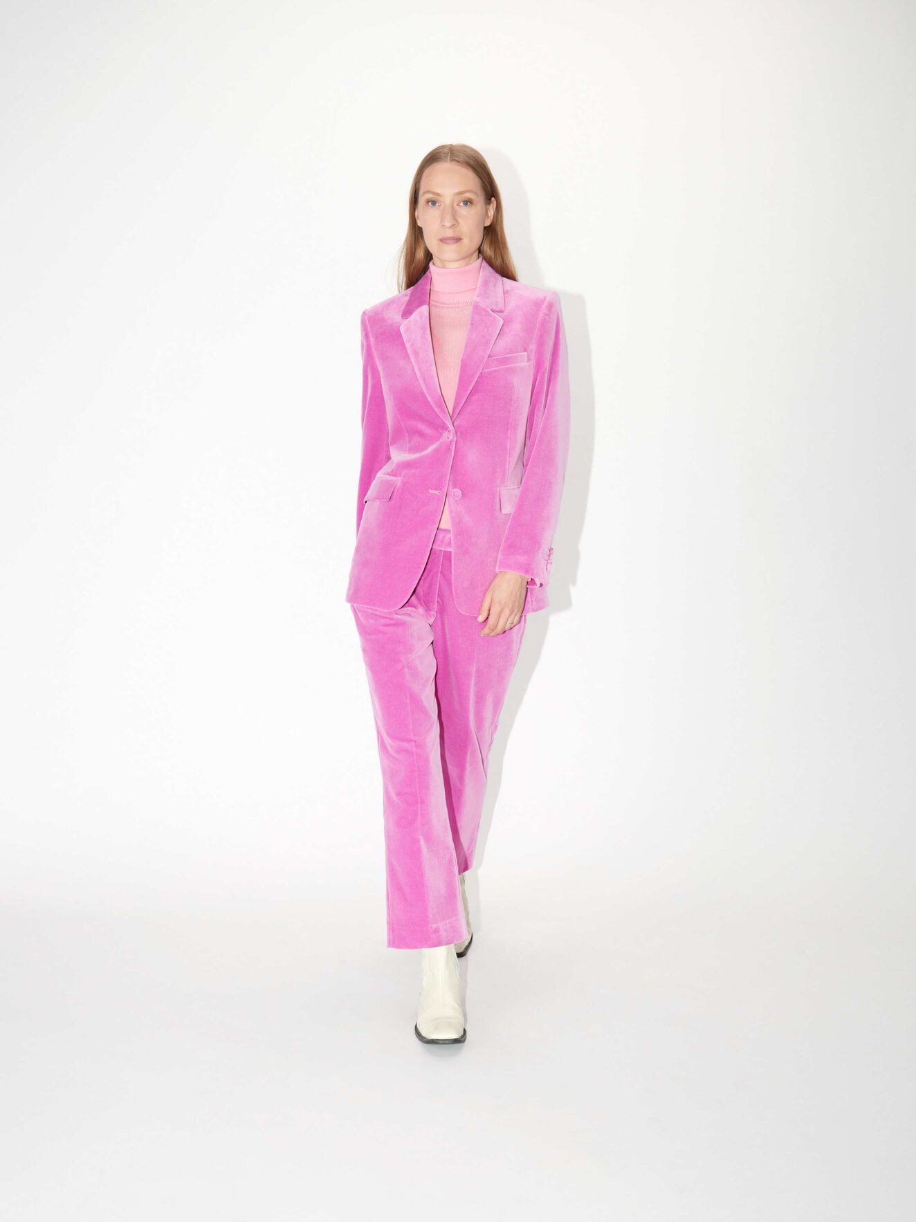 Salkana Suit in from Tiger of Sweden Salkana Suit in from Tiger of Sweden