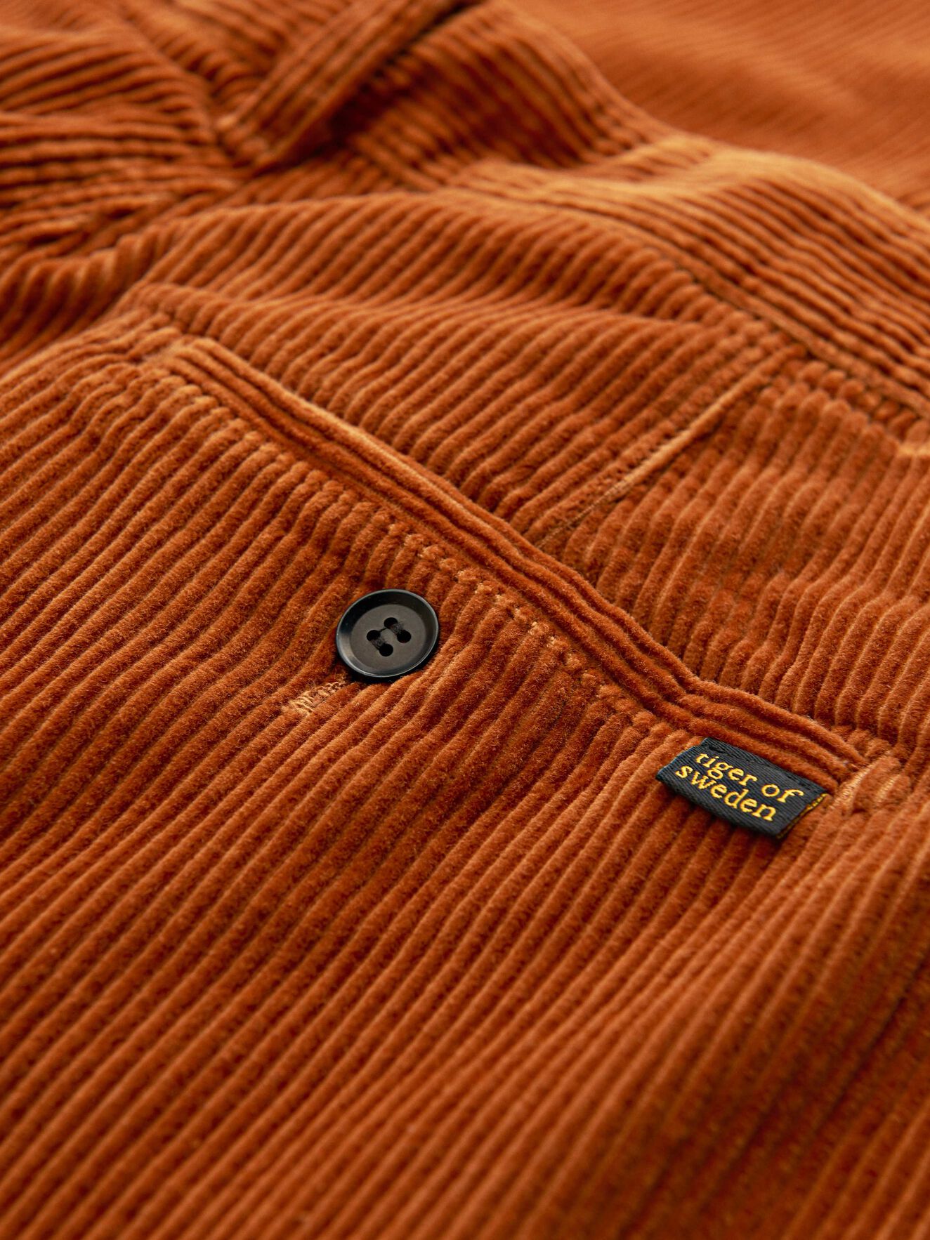 Bryn Hose in Desert Clay from Tiger of Sweden Bryn Hose in Desert Clay from Tiger of Sweden
