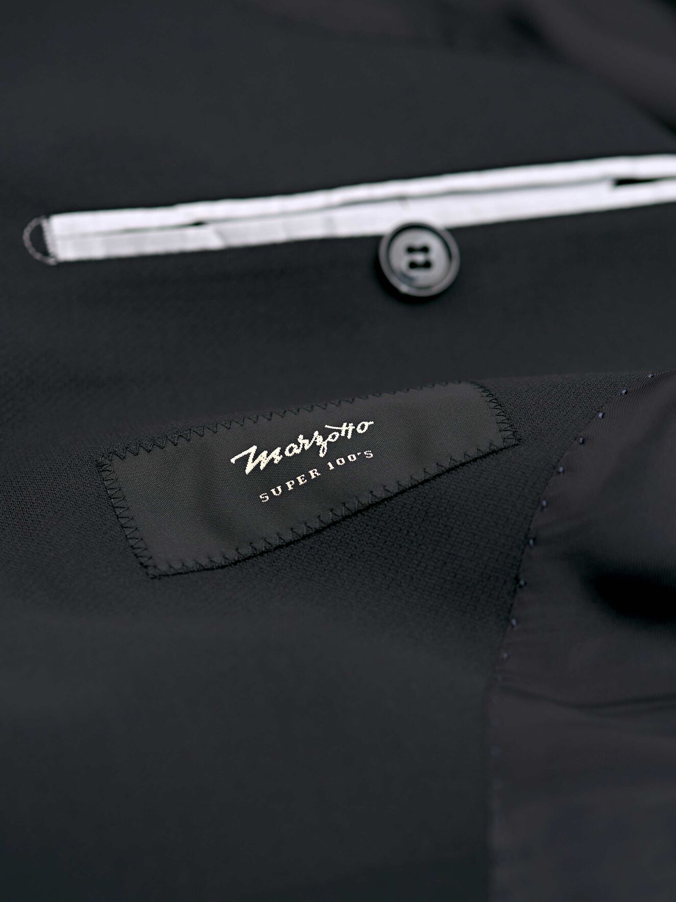 Henrie Blazer (Short Size) in Black from Tiger of Sweden Henrie Blazer (Short Size) in Black from Tiger of Sweden