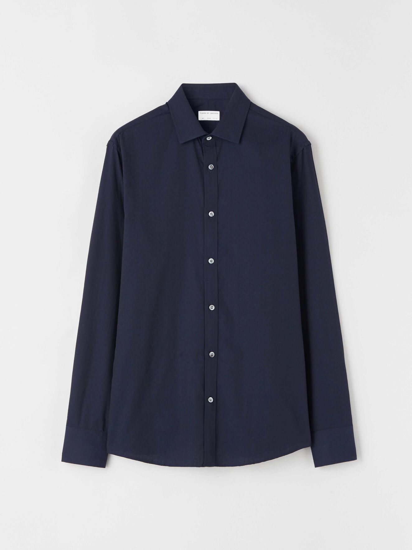 Chemise Fridolf in Print from Tiger of Sweden Chemise Fridolf in Print from Tiger of Sweden