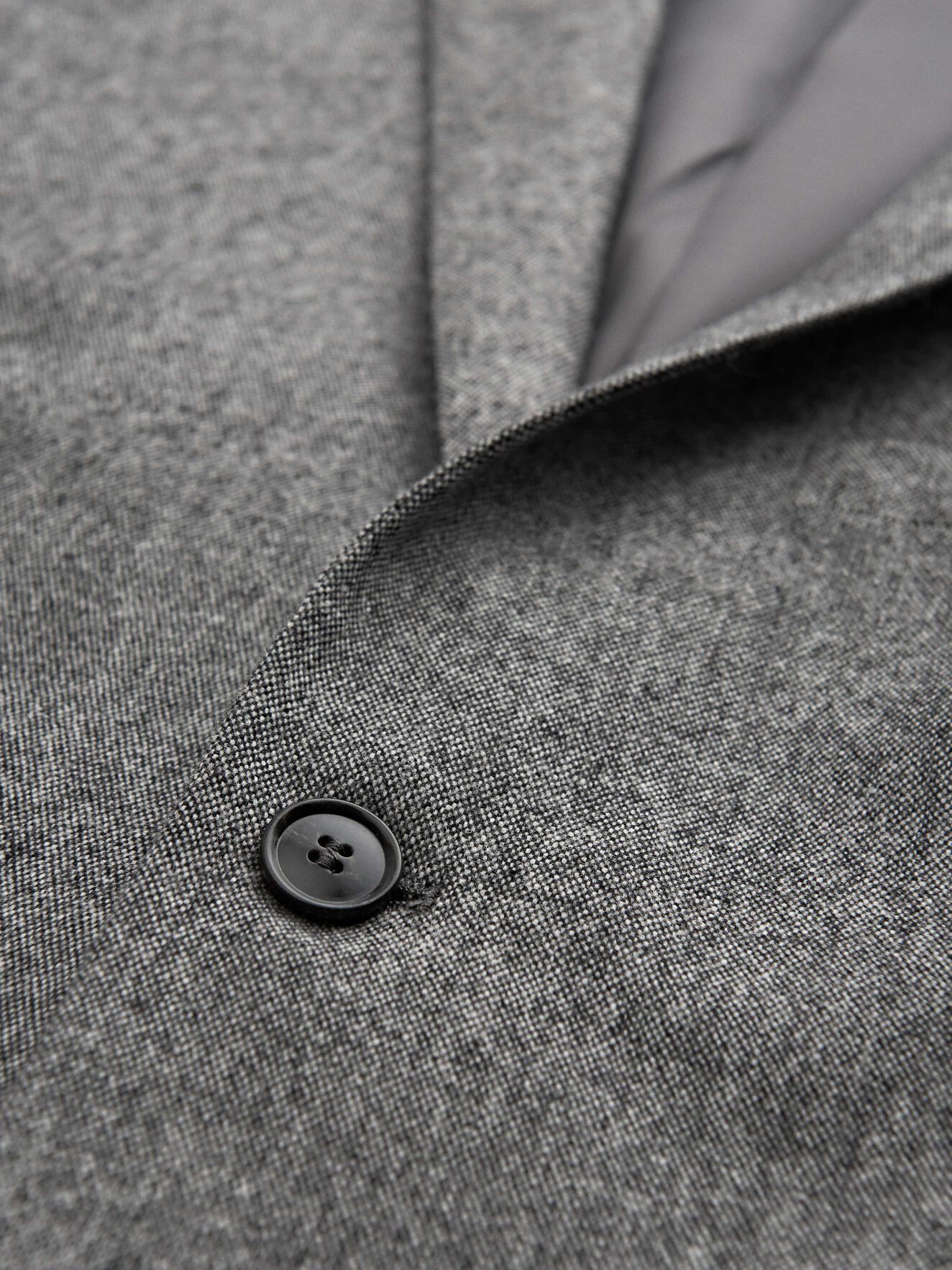 Jile Blazer in Light grey melange from Tiger of Sweden Jile Blazer in Light grey melange from Tiger of Sweden