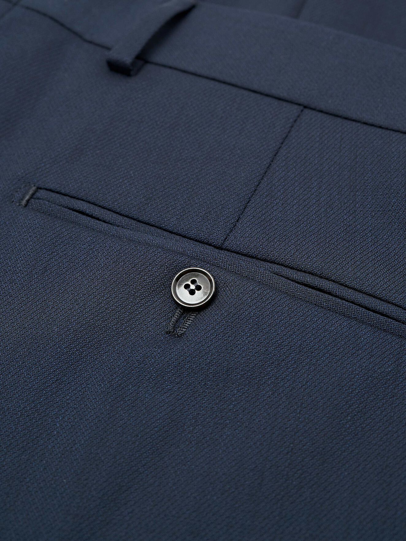 Tordon Trousers in Midnight blue from Tiger of Sweden Tordon Trousers in Midnight blue from Tiger of Sweden