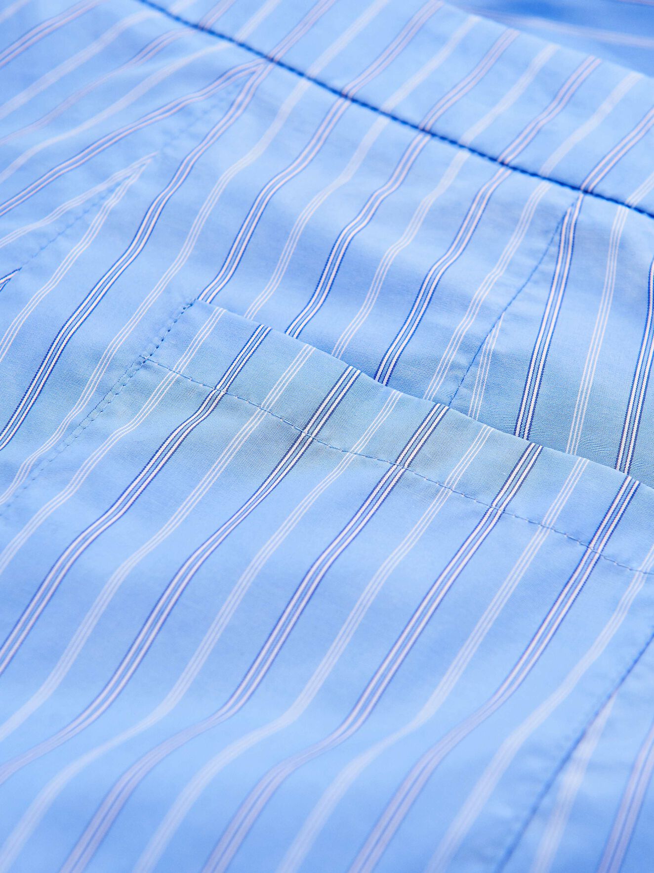Nopal Trousers in Light blue from Tiger of Sweden Nopal Trousers in Light blue from Tiger of Sweden