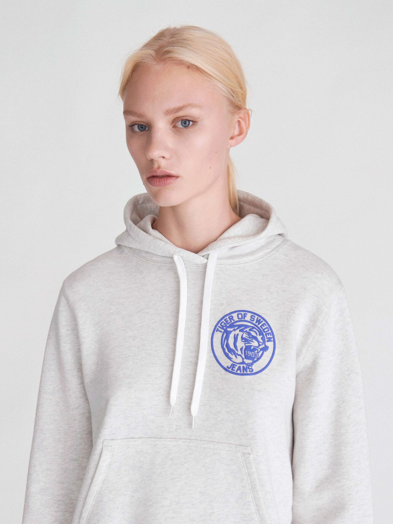 Optic Hoodie in White Light from Tiger of Sweden Optic Hoodie in White Light from Tiger of Sweden