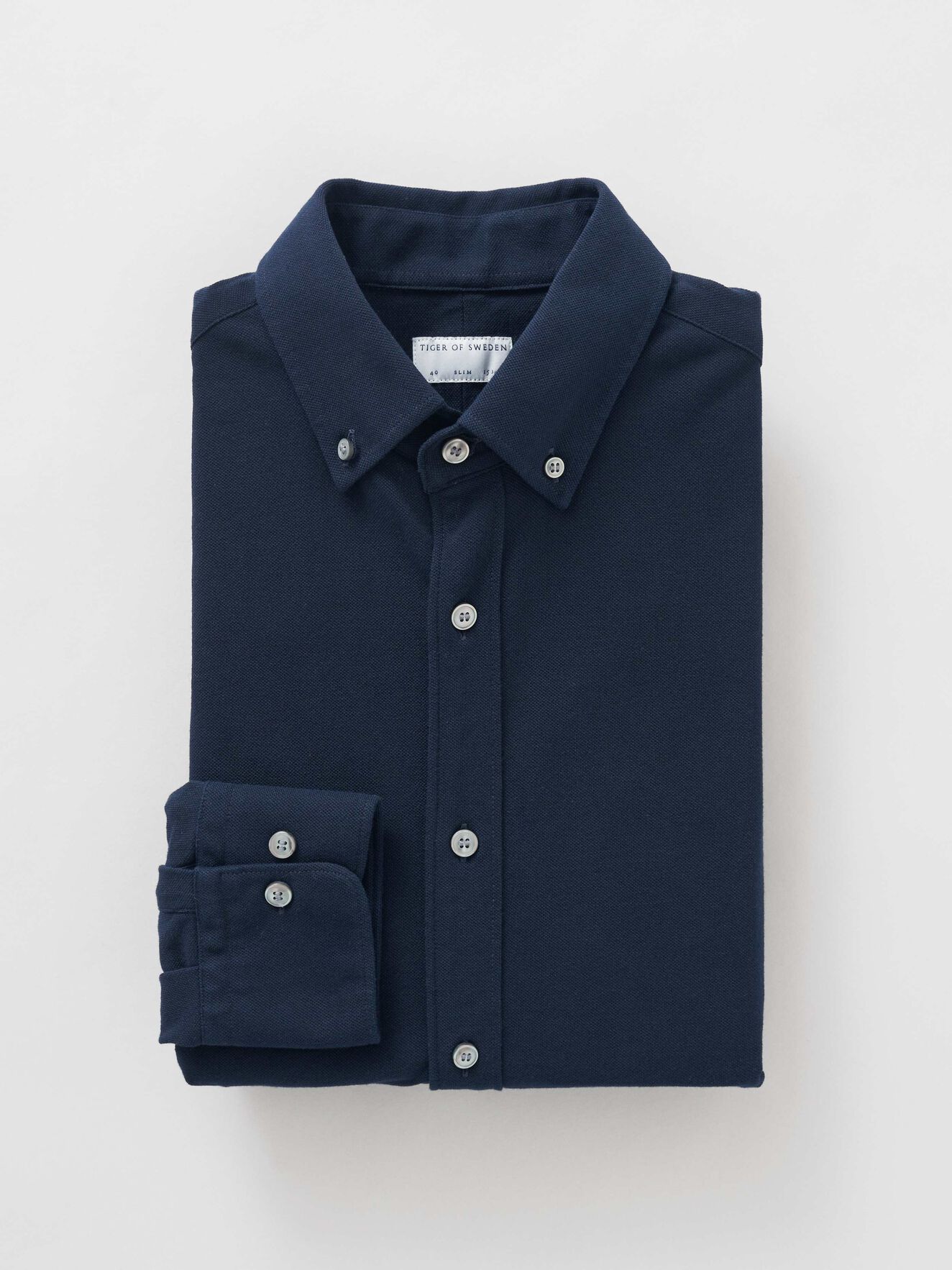 Fenald Hemd in Royal Blue from Tiger of Sweden Fenald Hemd in Royal Blue from Tiger of Sweden
