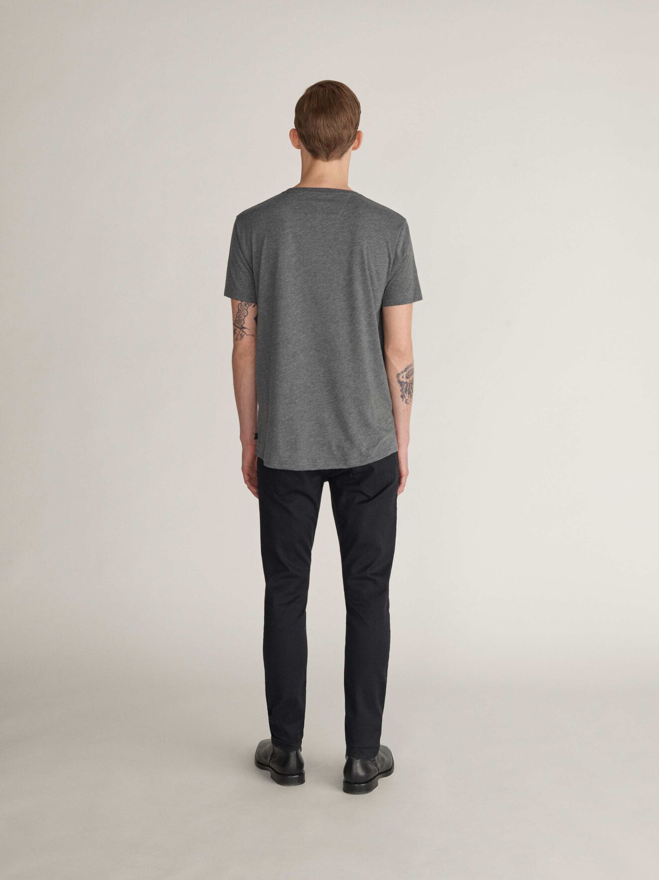 Corey Kurzarm-T-Shirt in Grey melange from Tiger of Sweden Corey Kurzarm-T-Shirt in Grey melange from Tiger of Sweden