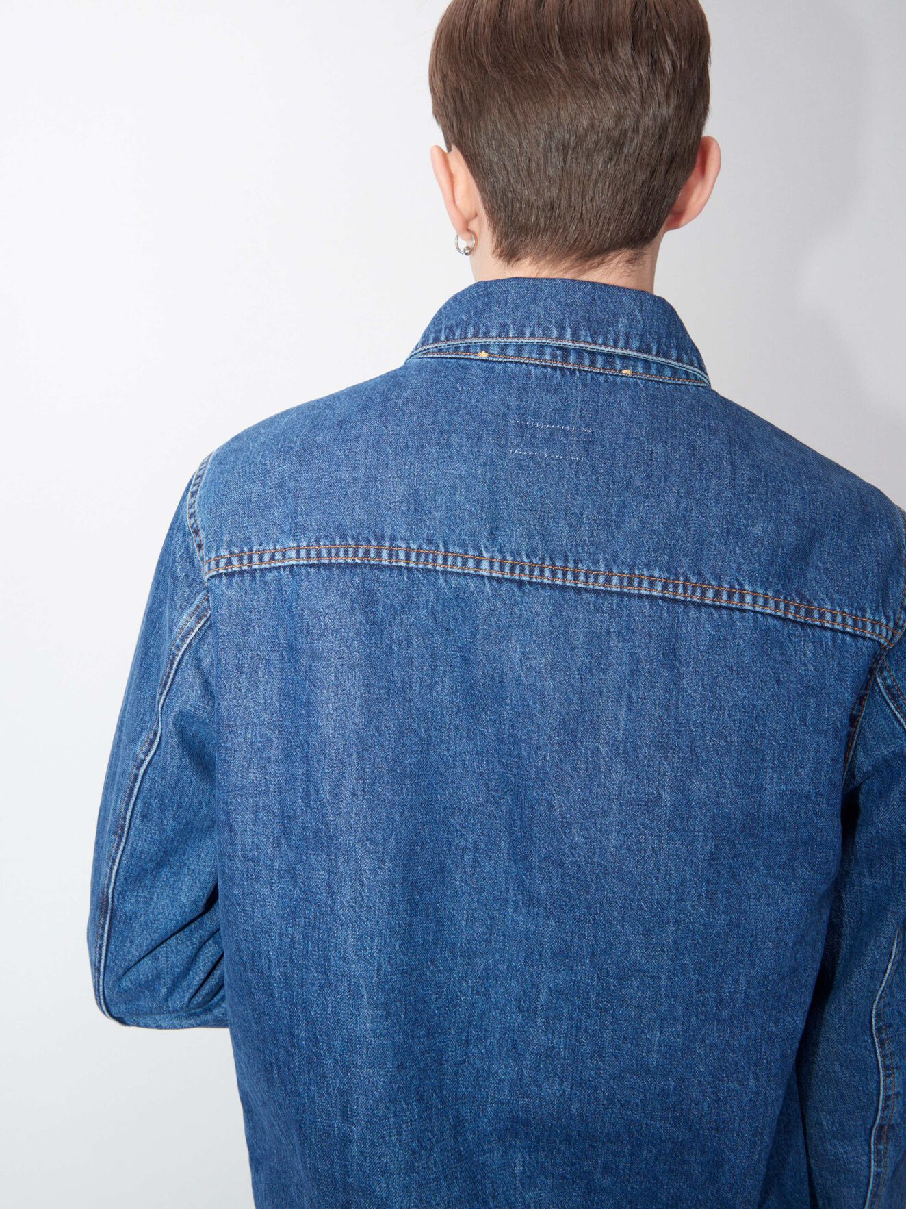Get Jacke in Midnight blue from Tiger of Sweden Get Jacke in Midnight blue from Tiger of Sweden