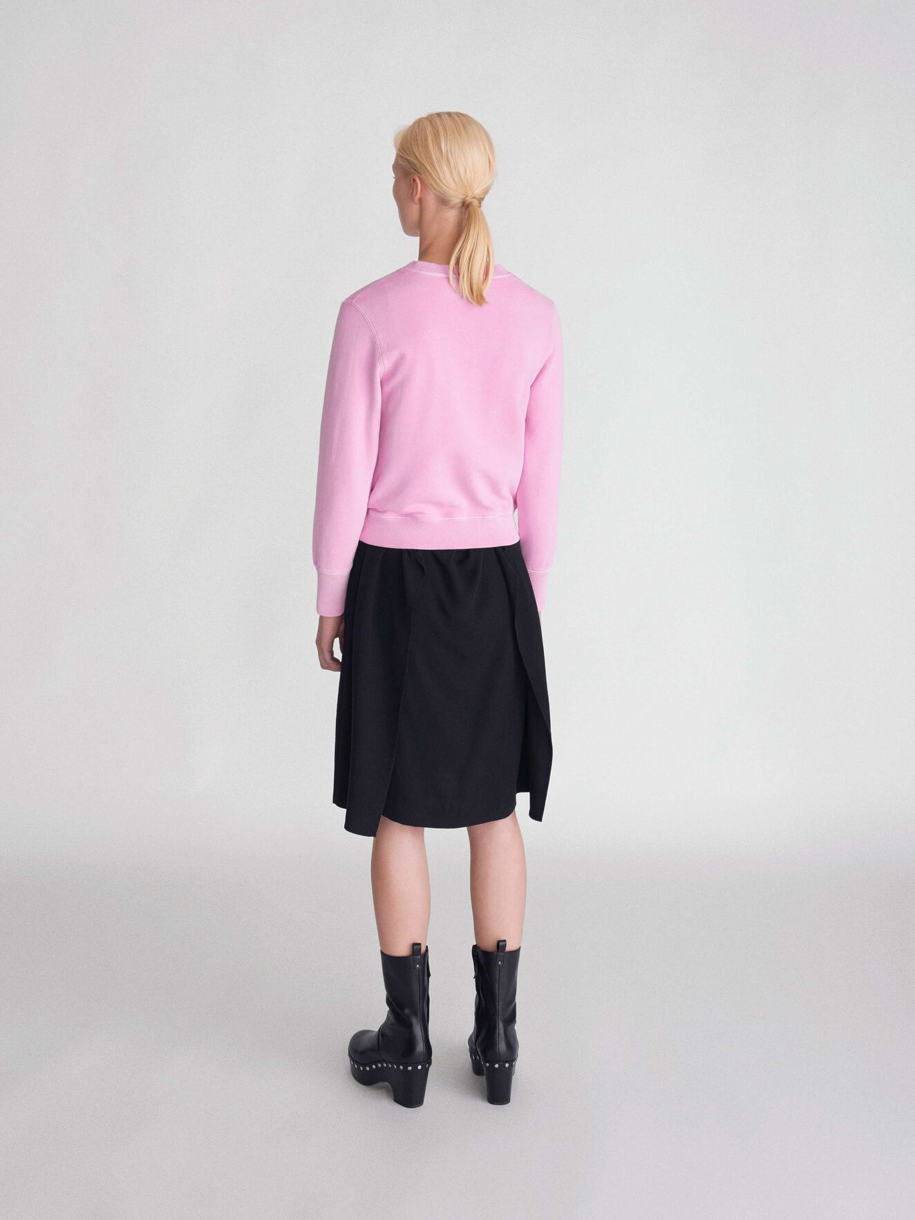 Obscura Pr Sweatshirt in Pink from Tiger of Sweden Obscura Pr Sweatshirt in Pink from Tiger of Sweden