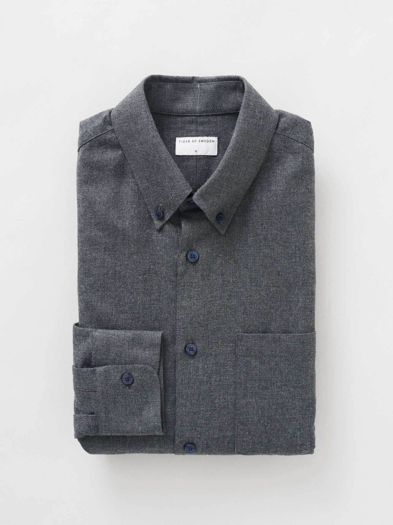 Chemise Sankt in Med Grey Mel from Tiger of Sweden Chemise Sankt in Med Grey Mel from Tiger of Sweden